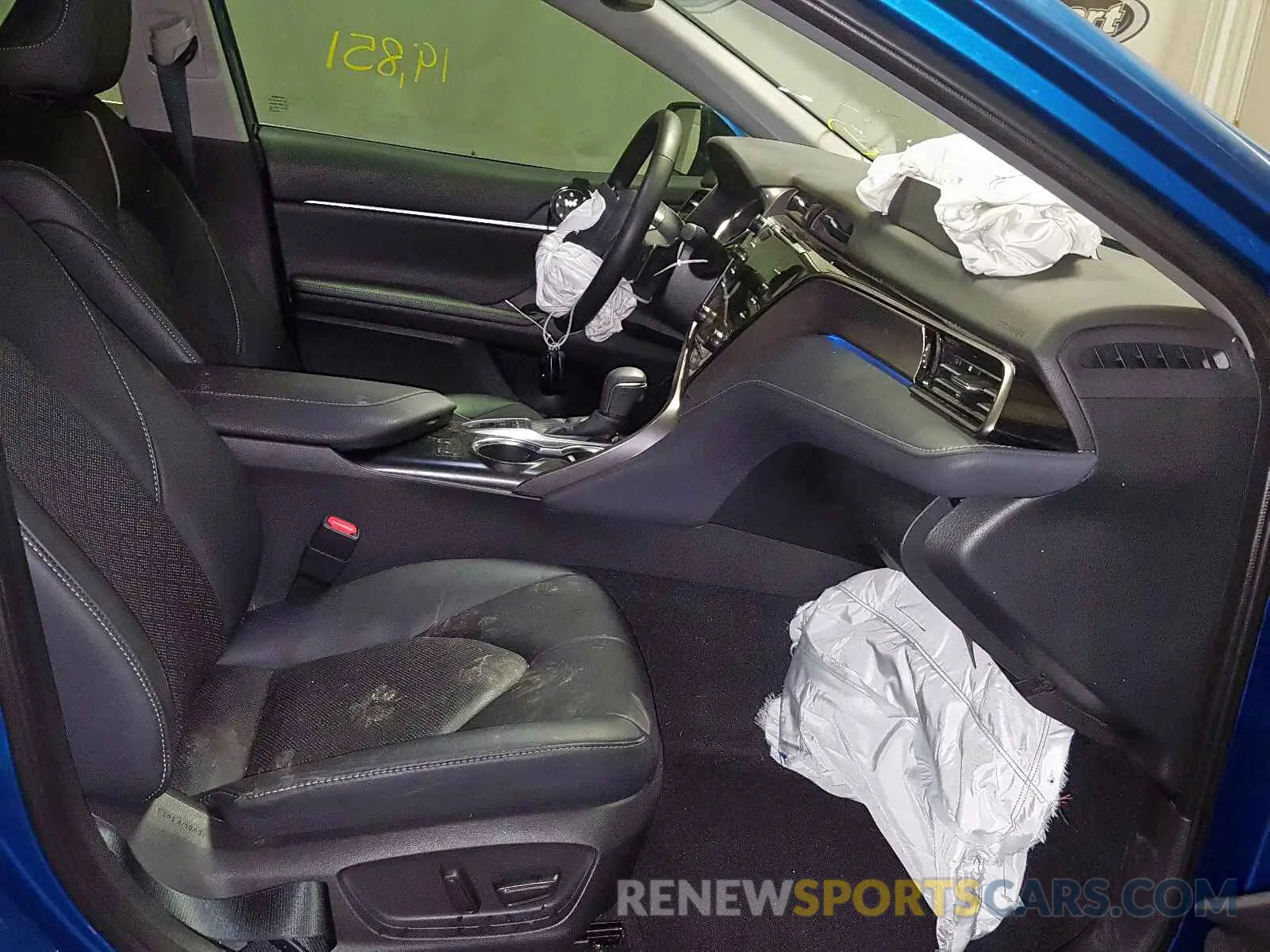 5 fotografías del automóvil dañado 4T1B61HK9KU221574 TOYOTA CAMRY 2019