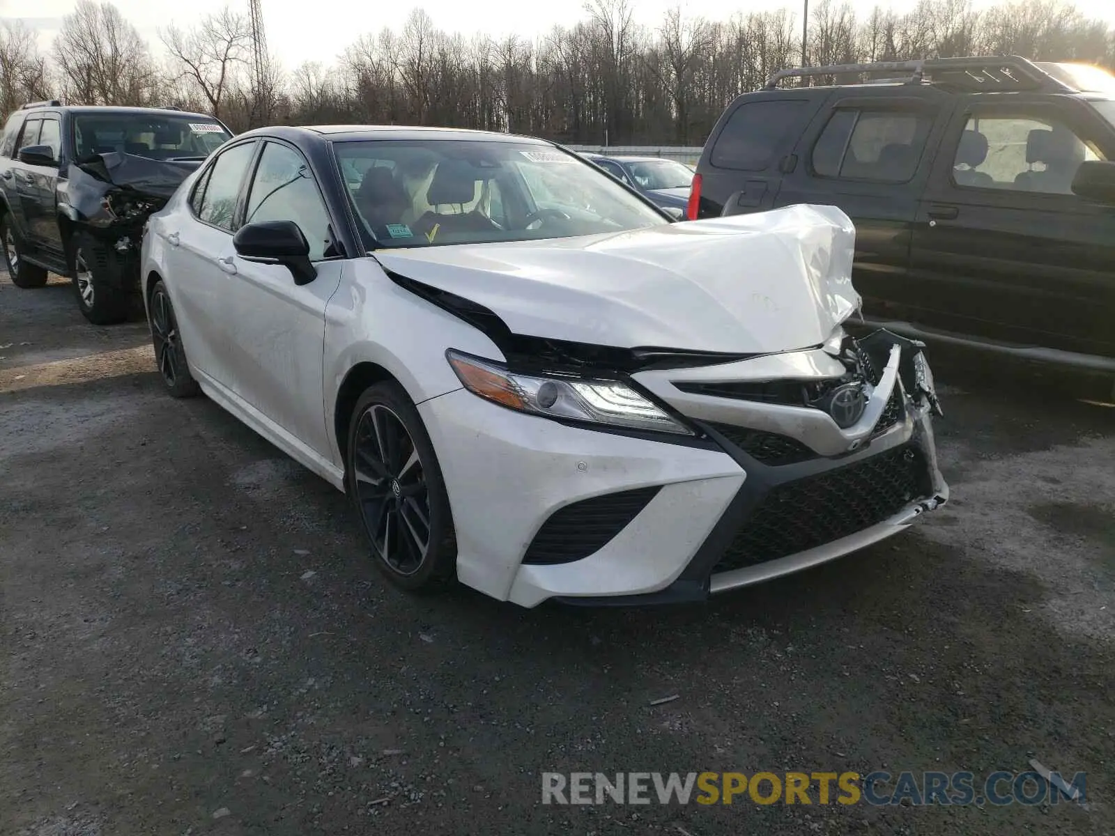 1 fotografías del automóvil dañado 4T1B61HK9KU293990 TOYOTA CAMRY 2019