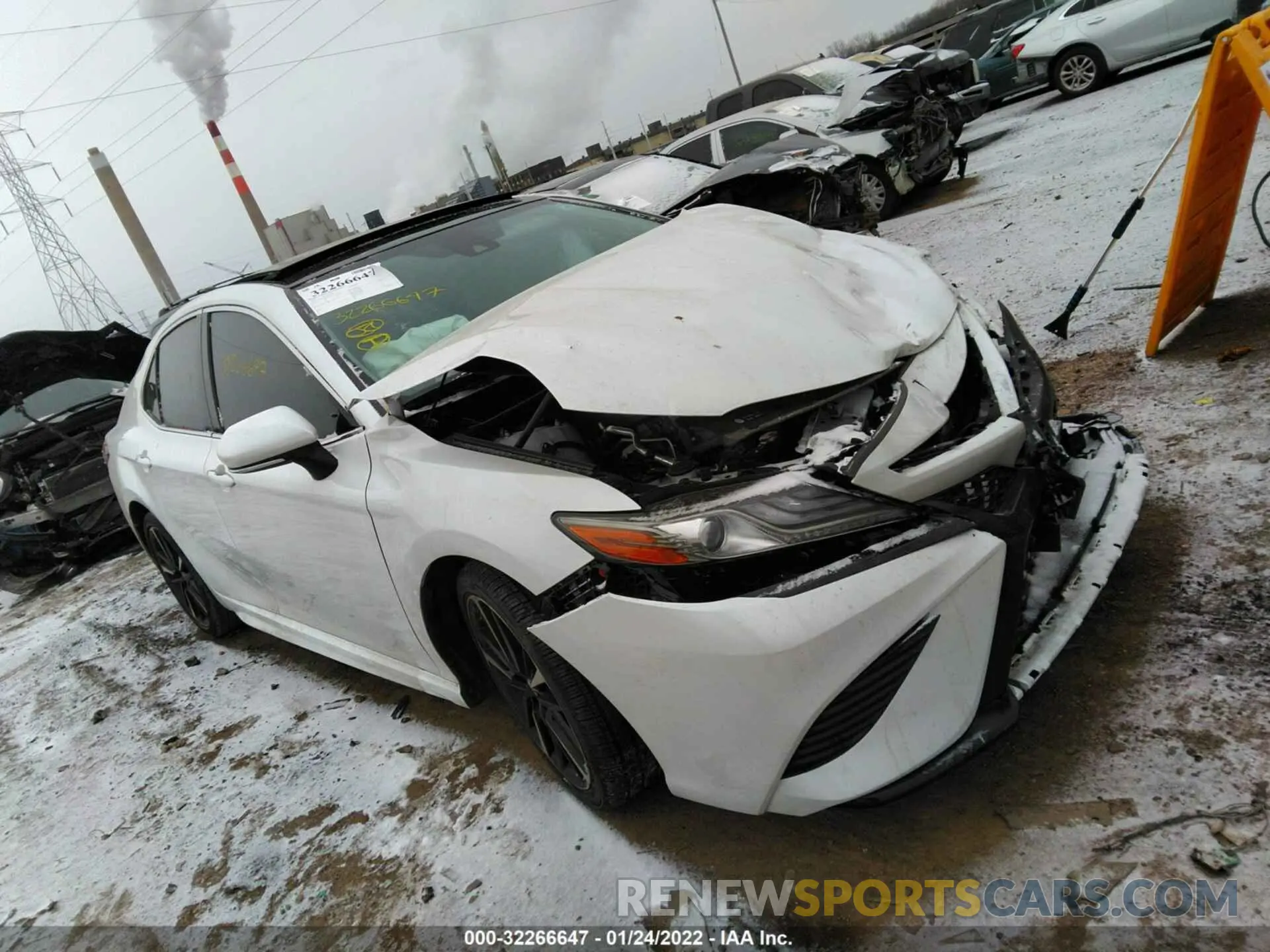 1 fotografías del automóvil dañado 4T1B61HK9KU712727 TOYOTA CAMRY 2019
