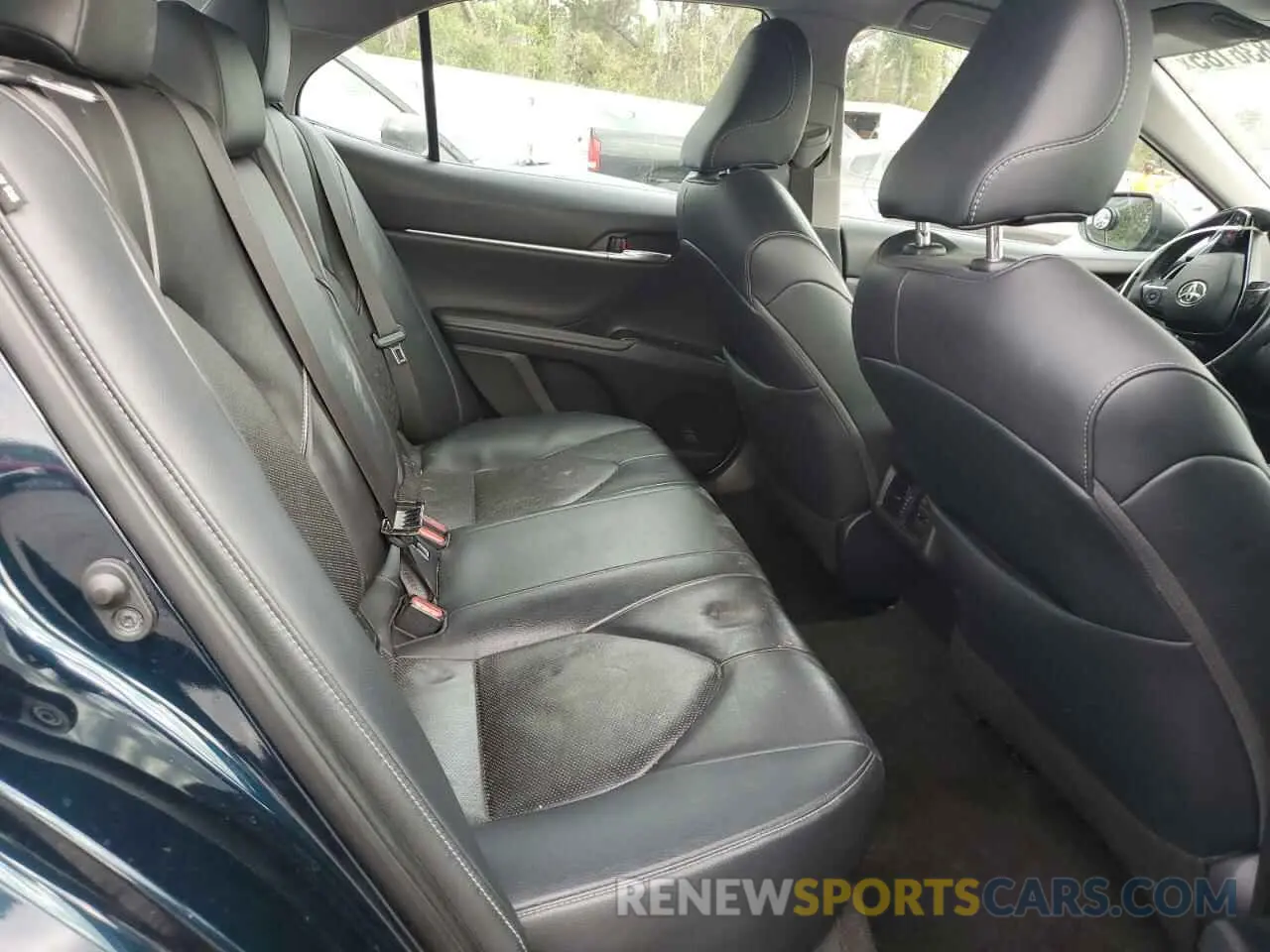 10 fotografías del automóvil dañado 4T1B61HK9KU795818 TOYOTA CAMRY 2019