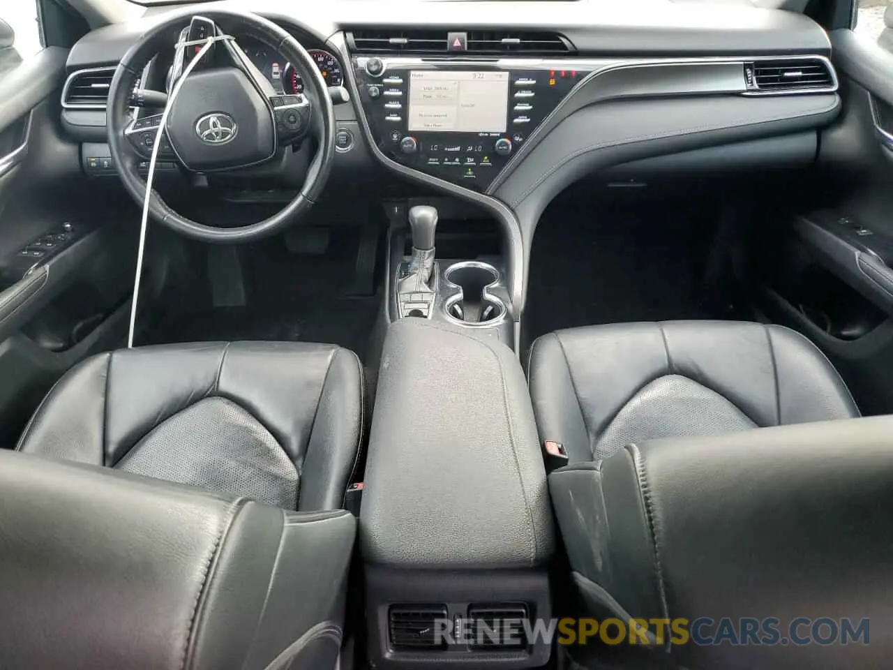 8 fotografías del automóvil dañado 4T1B61HK9KU795818 TOYOTA CAMRY 2019