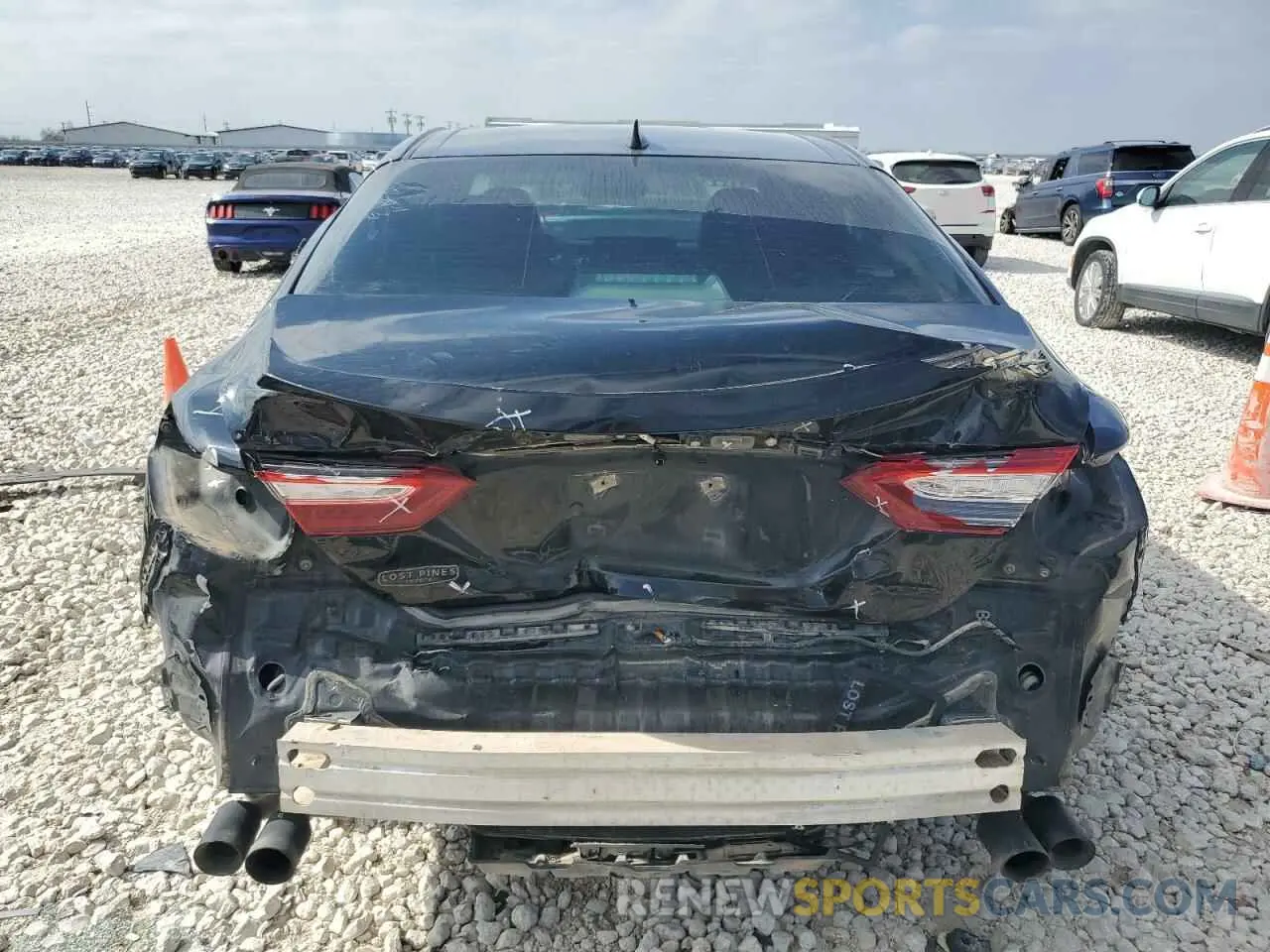 6 fotografías del automóvil dañado 4T1B61HK9KU825030 TOYOTA CAMRY 2019