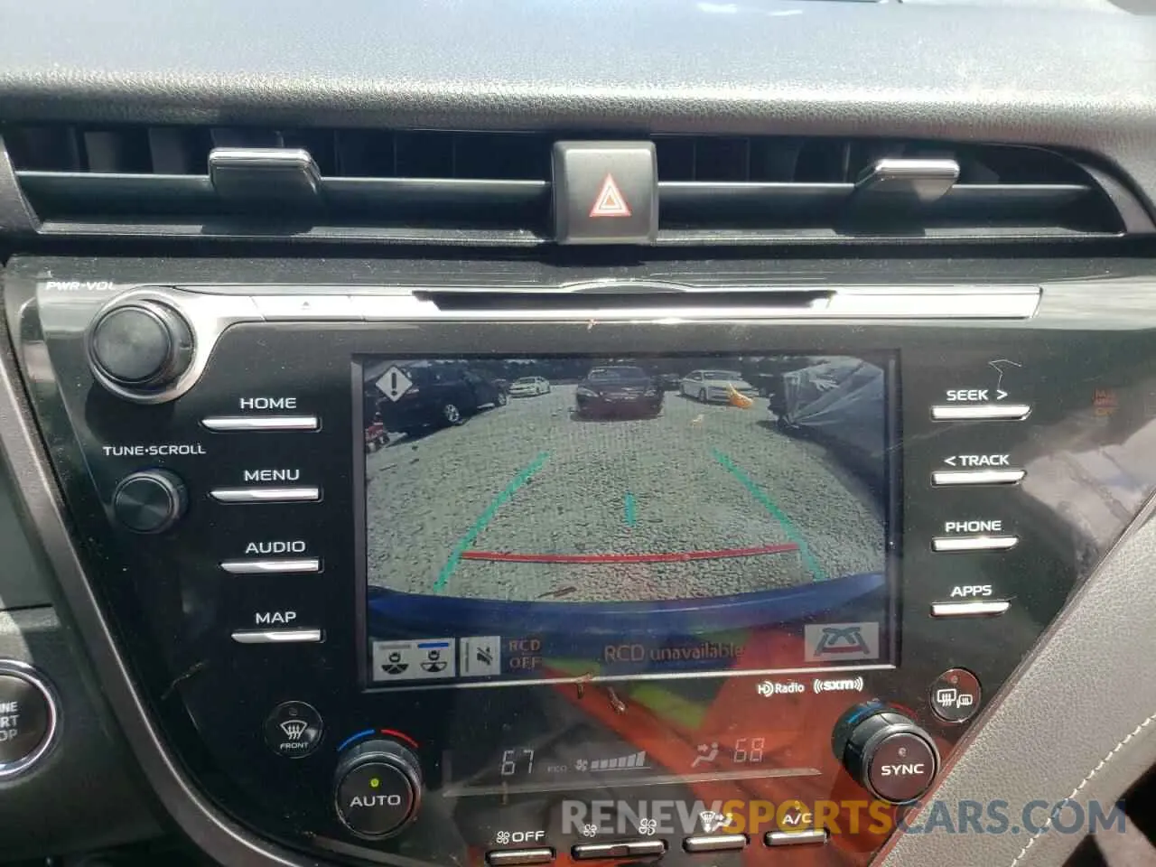10 fotografías del automóvil dañado 4T1B61HKXKU176743 TOYOTA CAMRY 2019