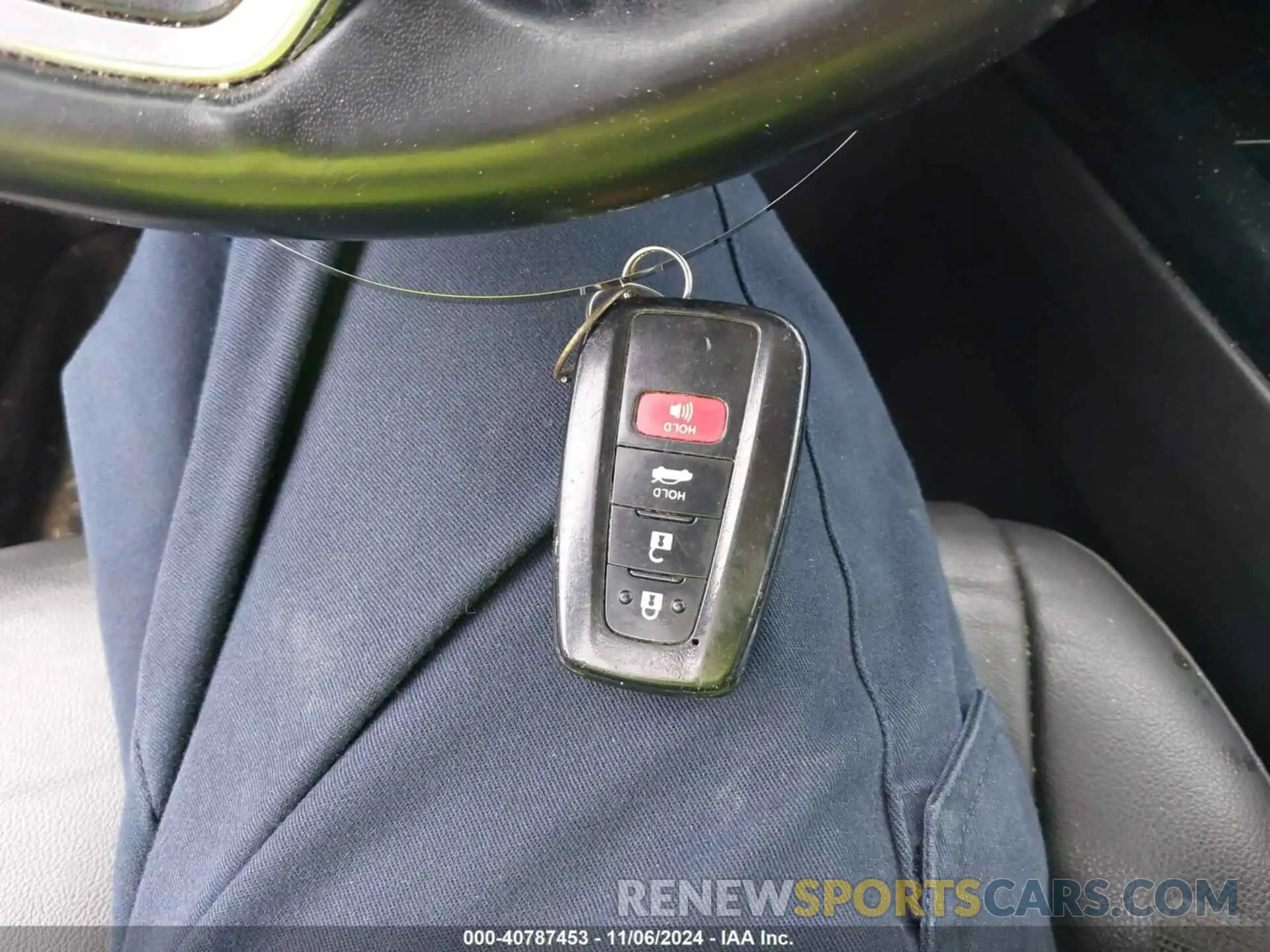 11 fotografías del automóvil dañado 4T1B61HKXKU204721 TOYOTA CAMRY 2019