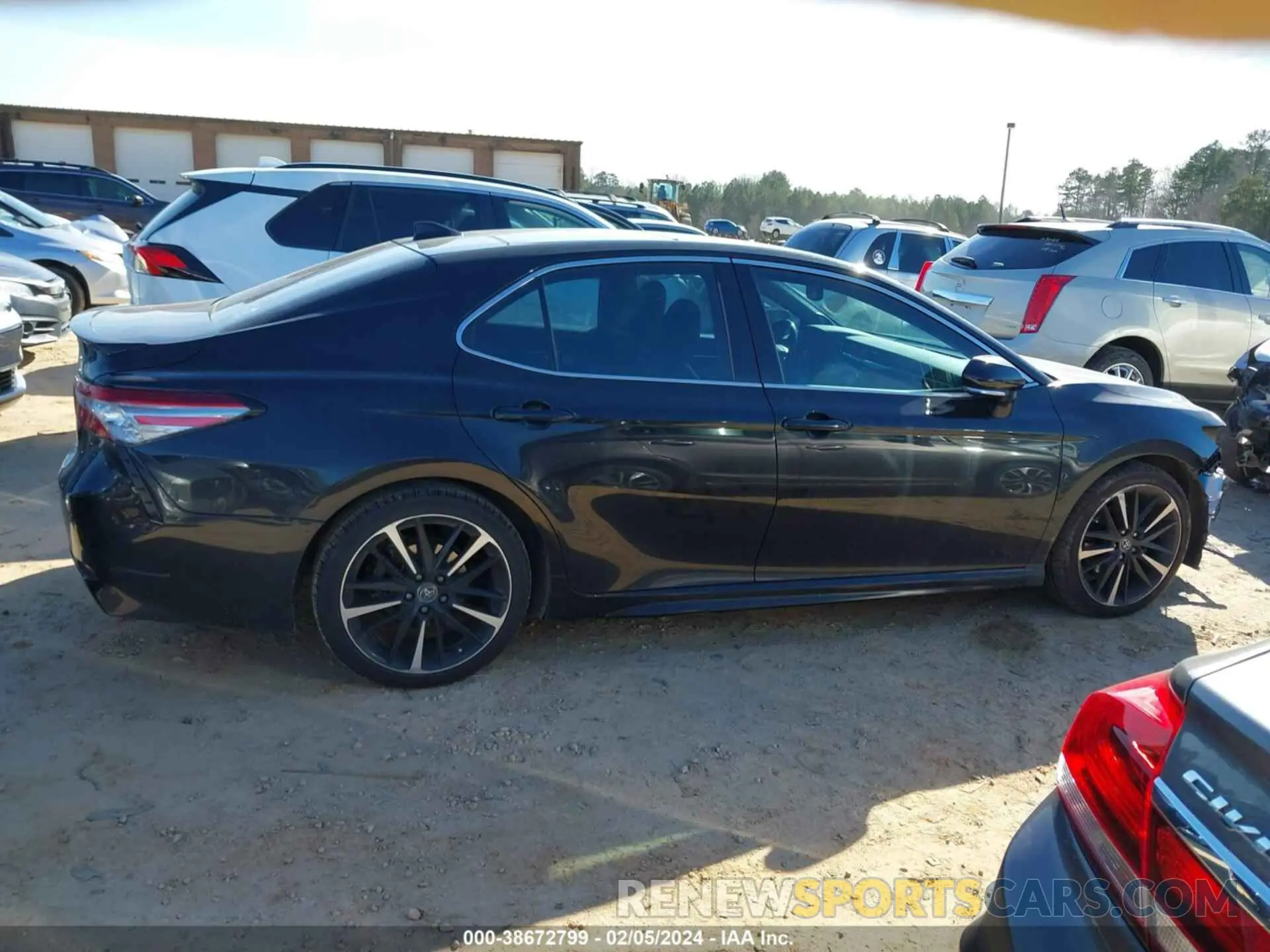 14 fotografías del automóvil dañado 4T1B61HKXKU218490 TOYOTA CAMRY 2019
