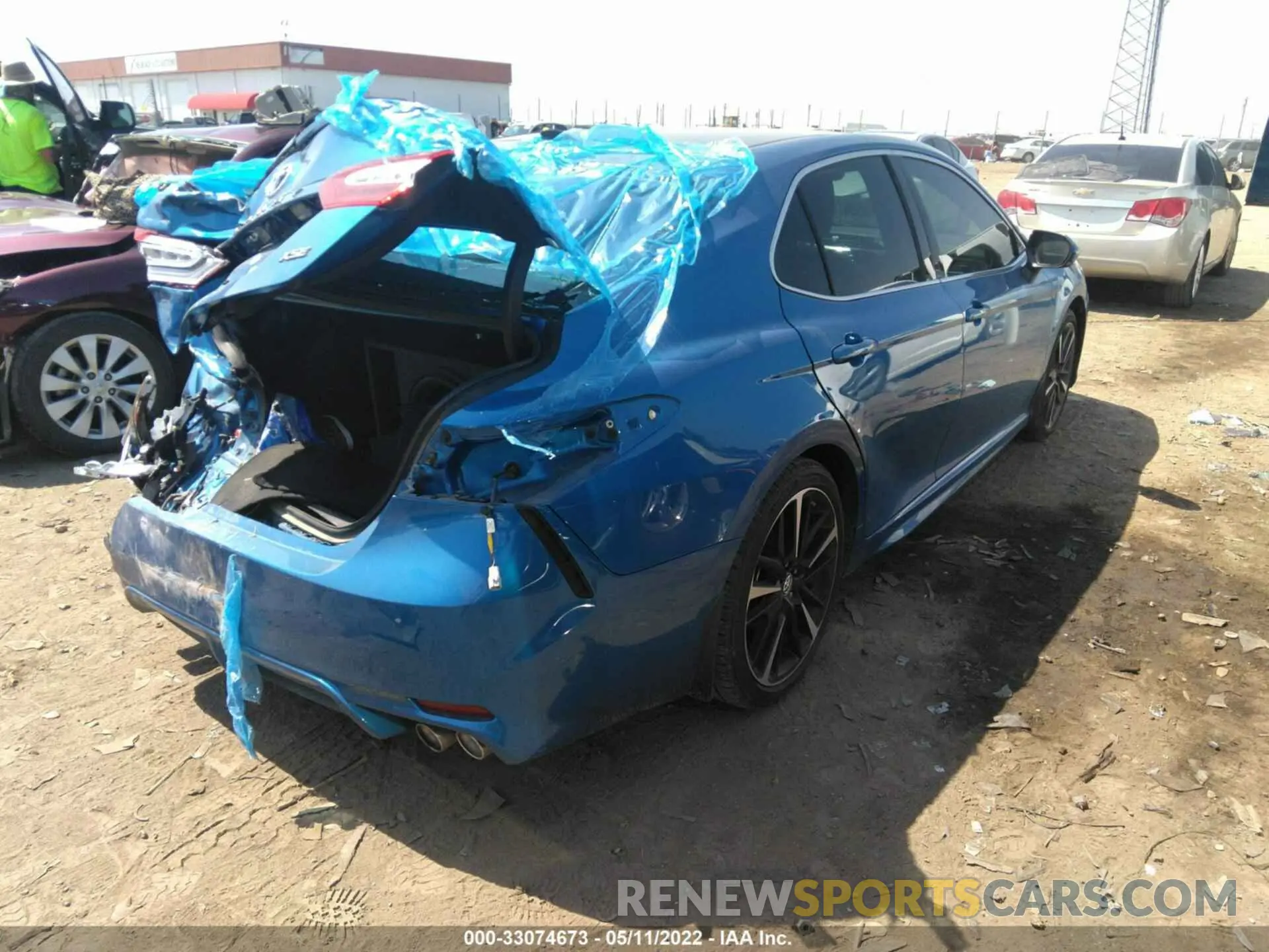 4 fotografías del automóvil dañado 4T1B61HKXKU246757 TOYOTA CAMRY 2019