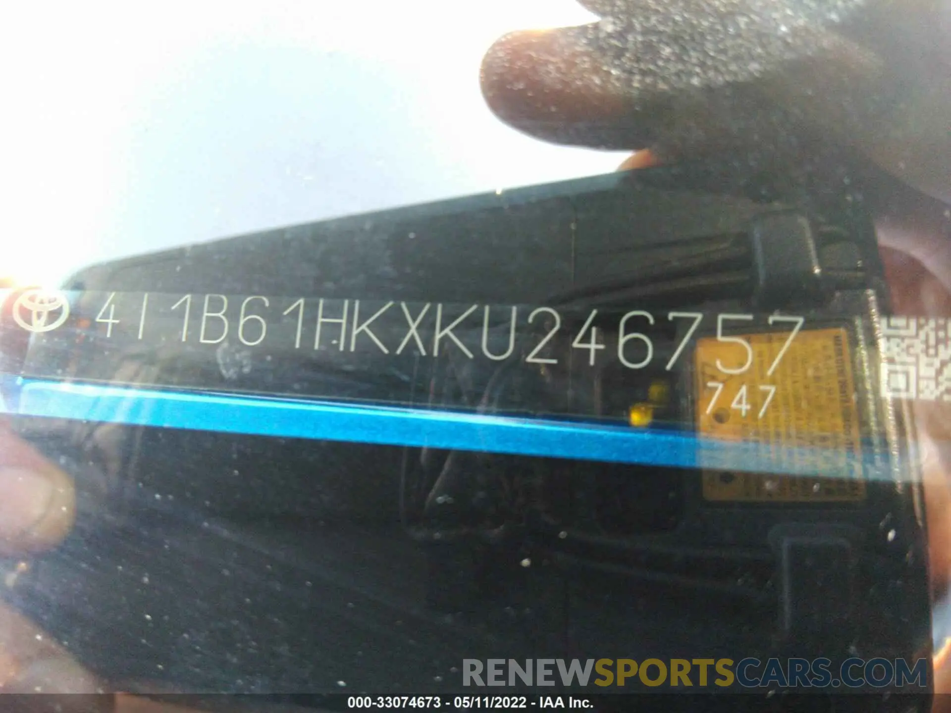 9 fotografías del automóvil dañado 4T1B61HKXKU246757 TOYOTA CAMRY 2019