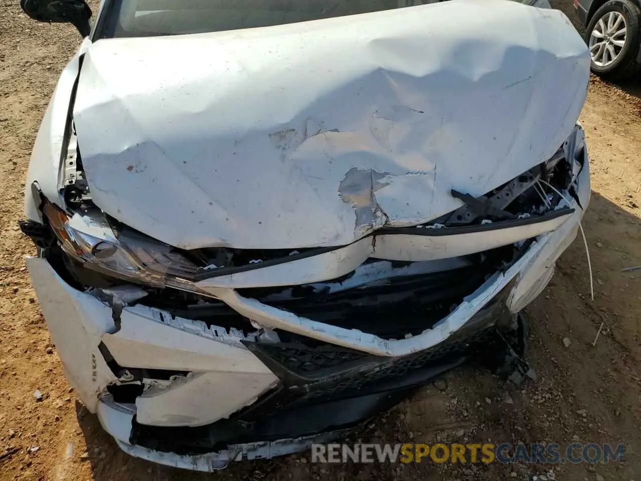 11 fotografías del automóvil dañado 4T1B61HKXKU252042 TOYOTA CAMRY 2019