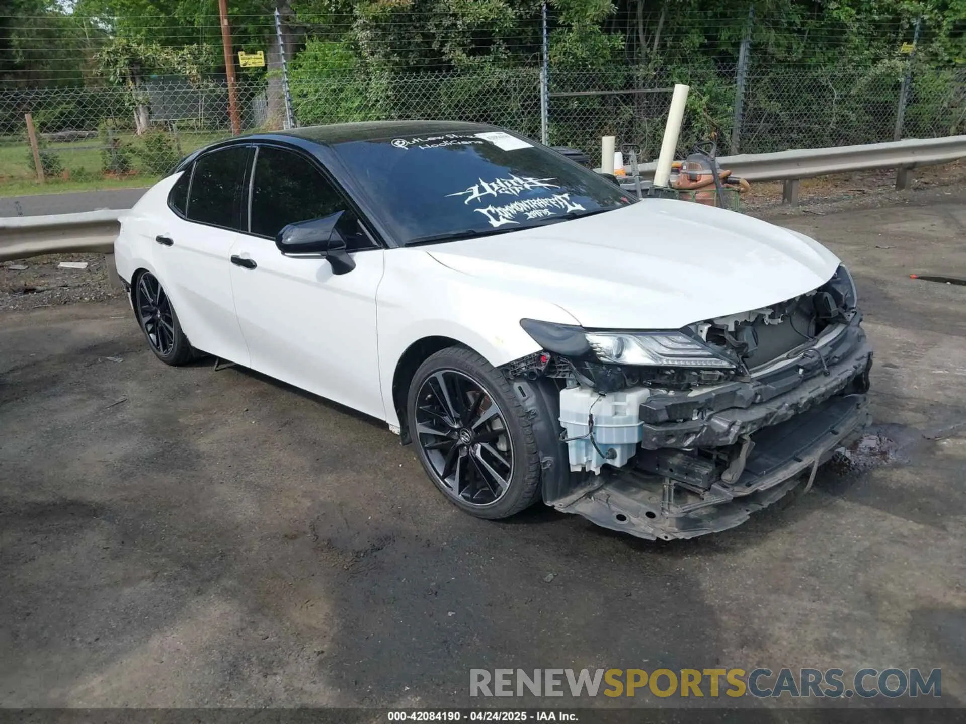 1 fotografías del automóvil dañado 4T1B61HKXKU277782 TOYOTA CAMRY 2019