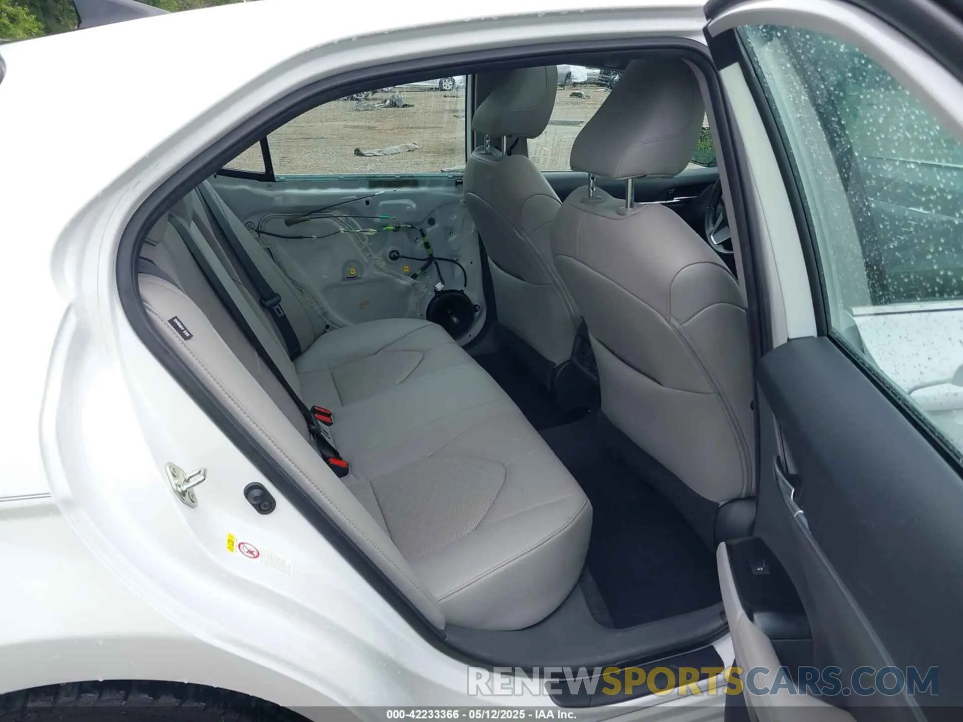 8 fotografías del automóvil dañado 4T1B61HKXKU719315 TOYOTA CAMRY 2019