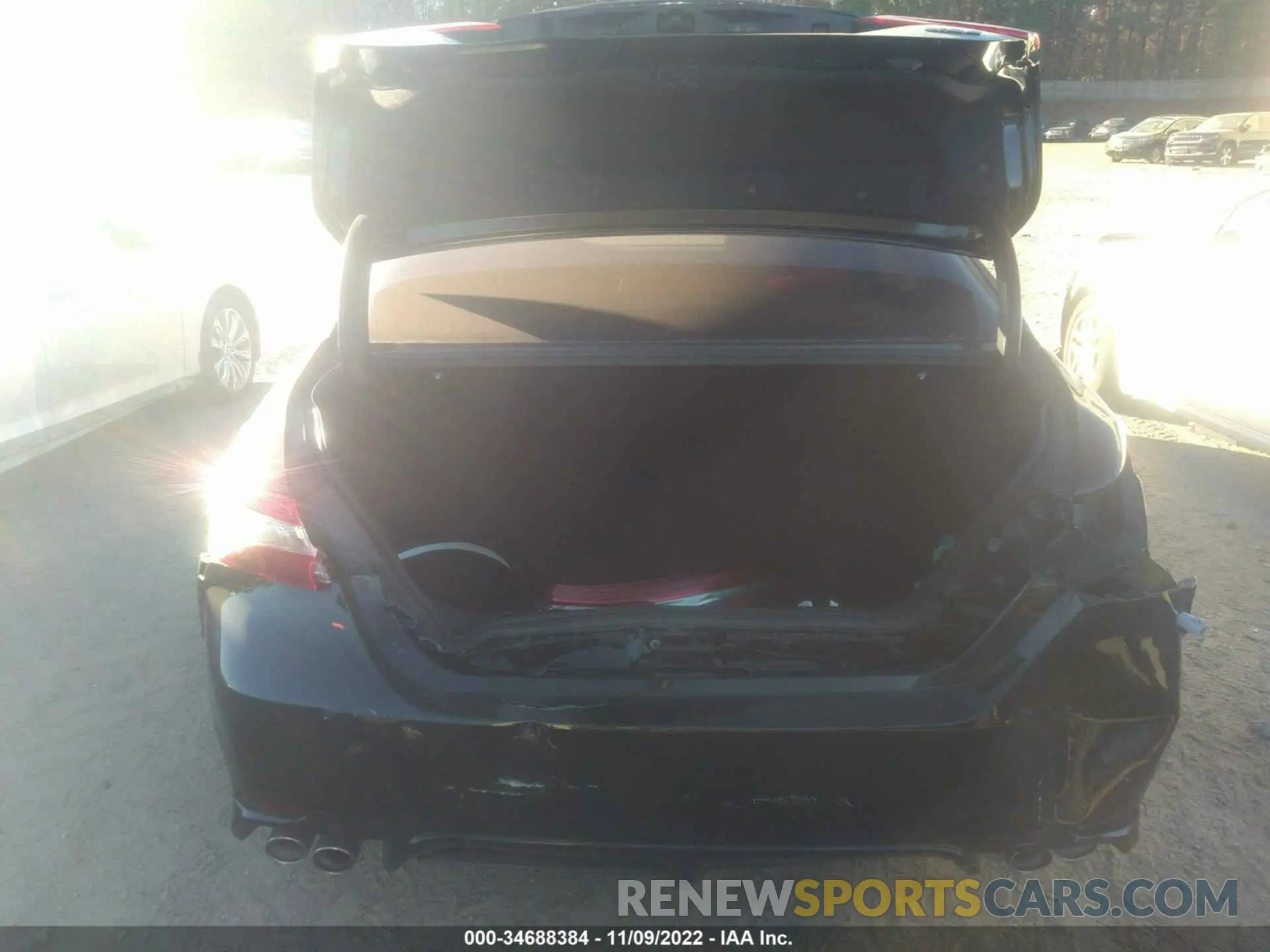 6 fotografías del automóvil dañado 4T1B61HKXKU806373 TOYOTA CAMRY 2019