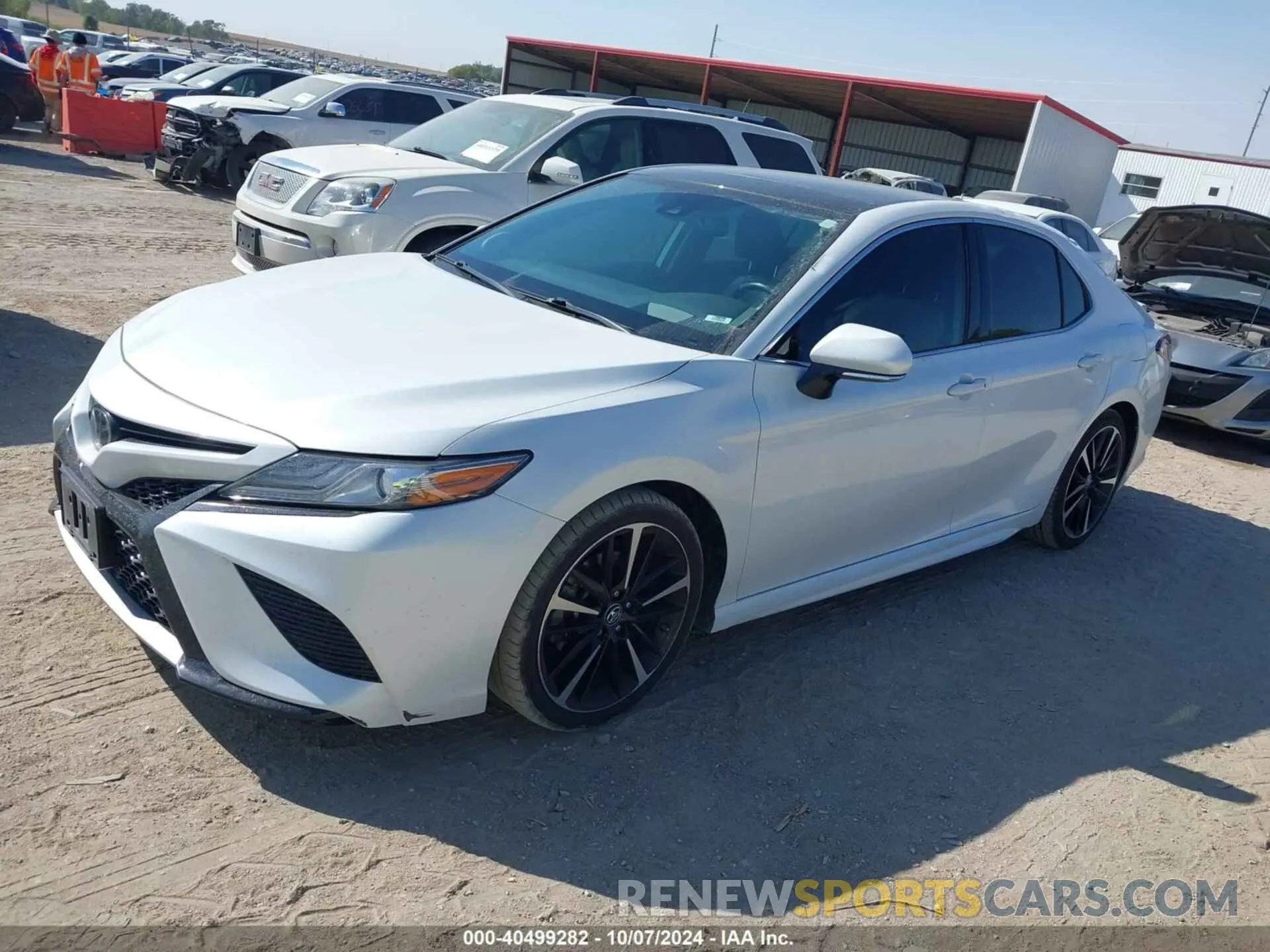 2 fotografías del automóvil dañado 4T1BZ1HK0KU032299 TOYOTA CAMRY 2019
