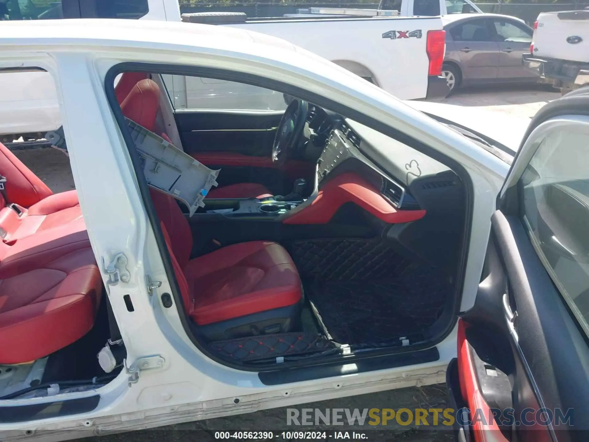 5 fotografías del automóvil dañado 4T1BZ1HK1KU029654 TOYOTA CAMRY 2019