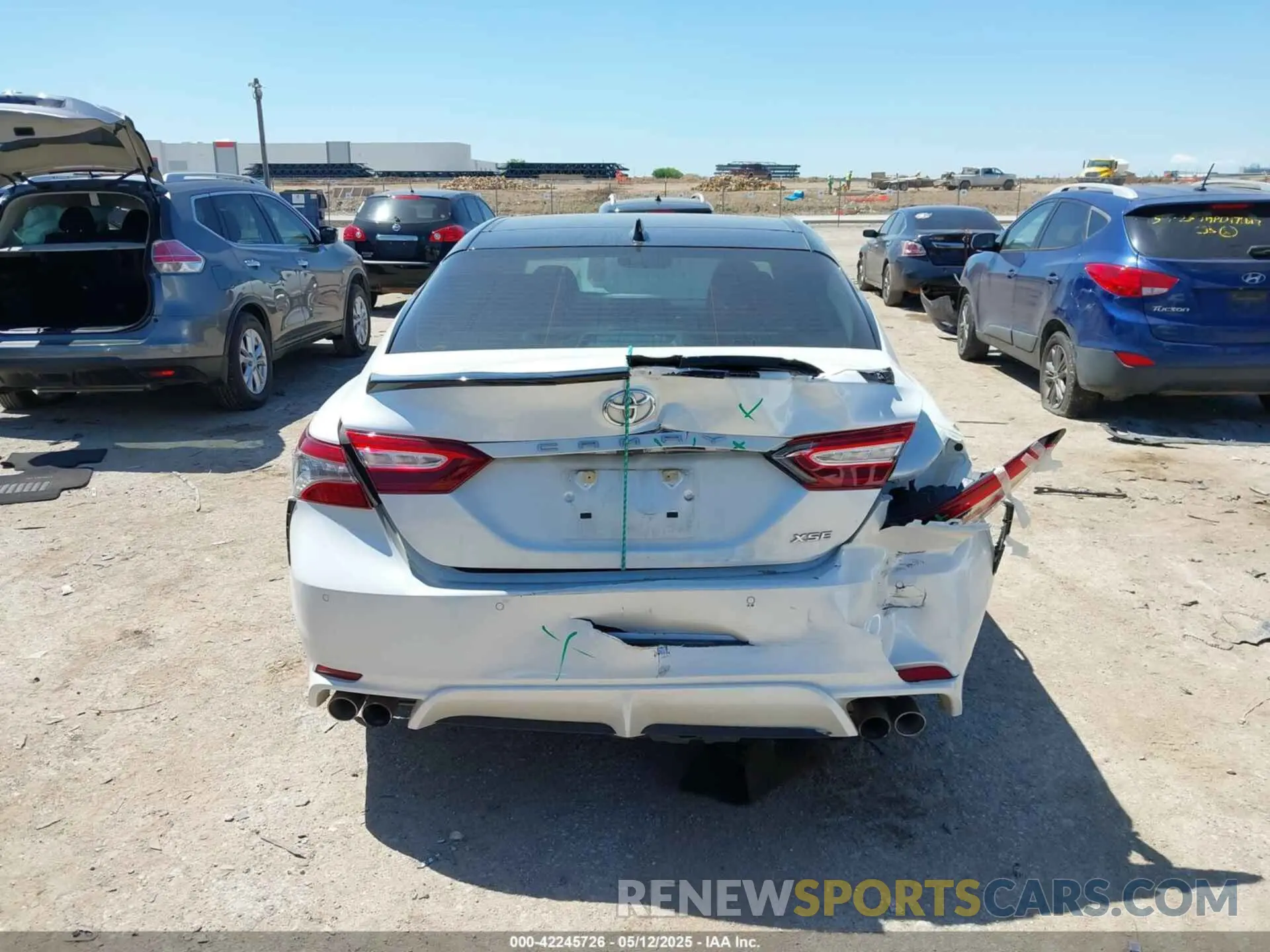 16 fotografías del automóvil dañado 4T1BZ1HK2KU029579 TOYOTA CAMRY 2019