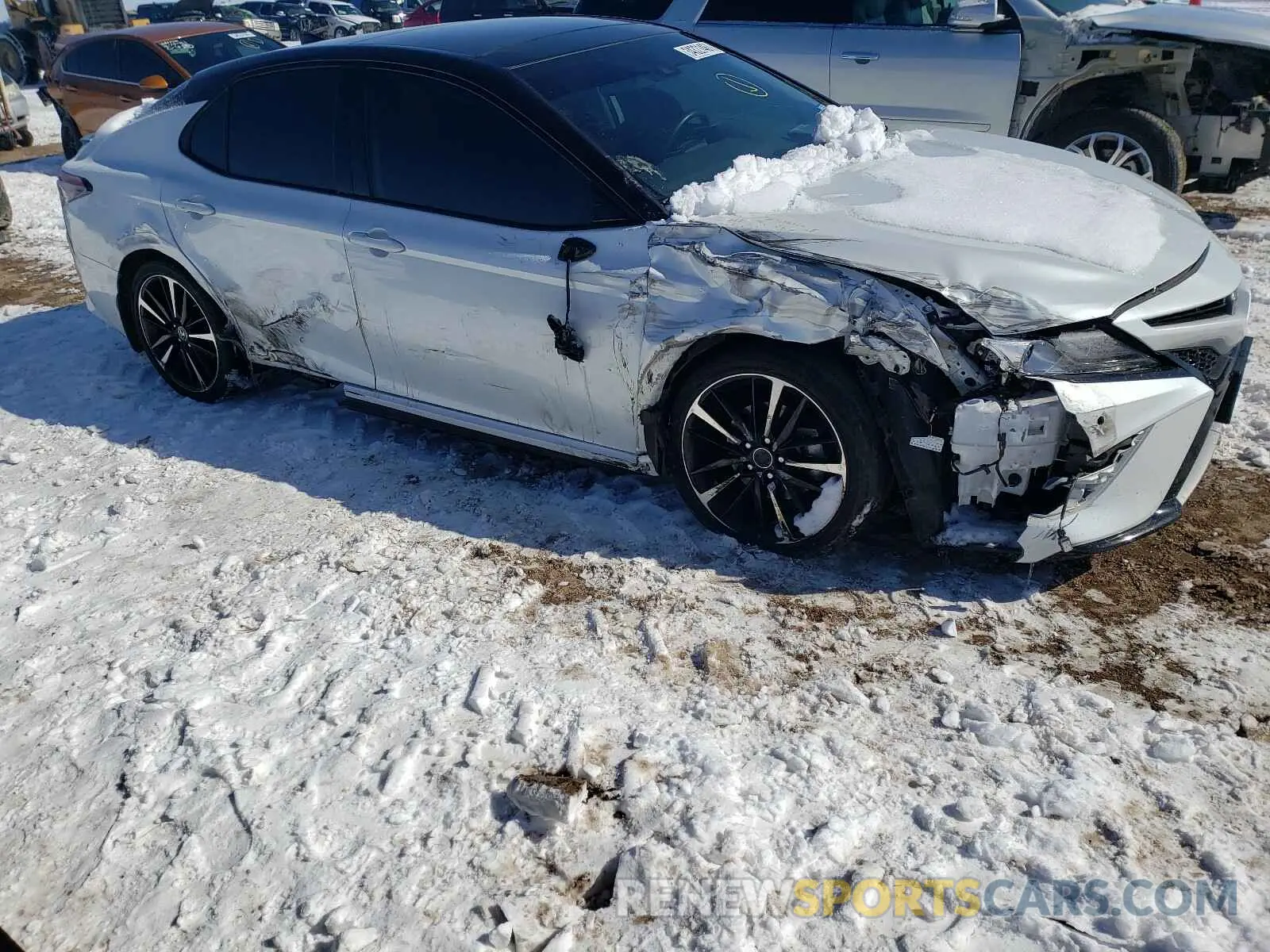 9 fotografías del automóvil dañado 4T1BZ1HK2KU032420 TOYOTA CAMRY 2019