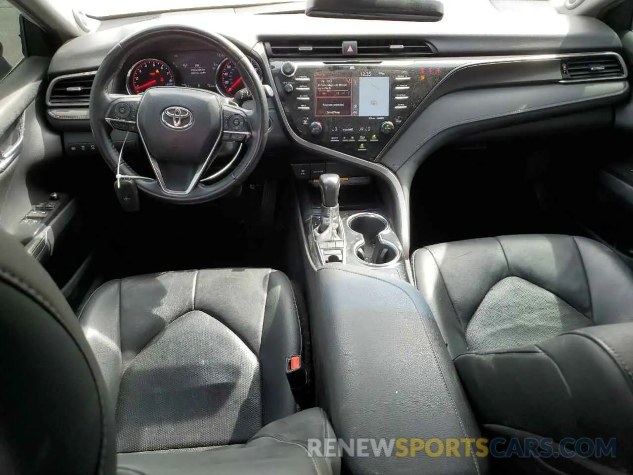 8 fotografías del automóvil dañado 4T1BZ1HK3KU029574 TOYOTA CAMRY 2019