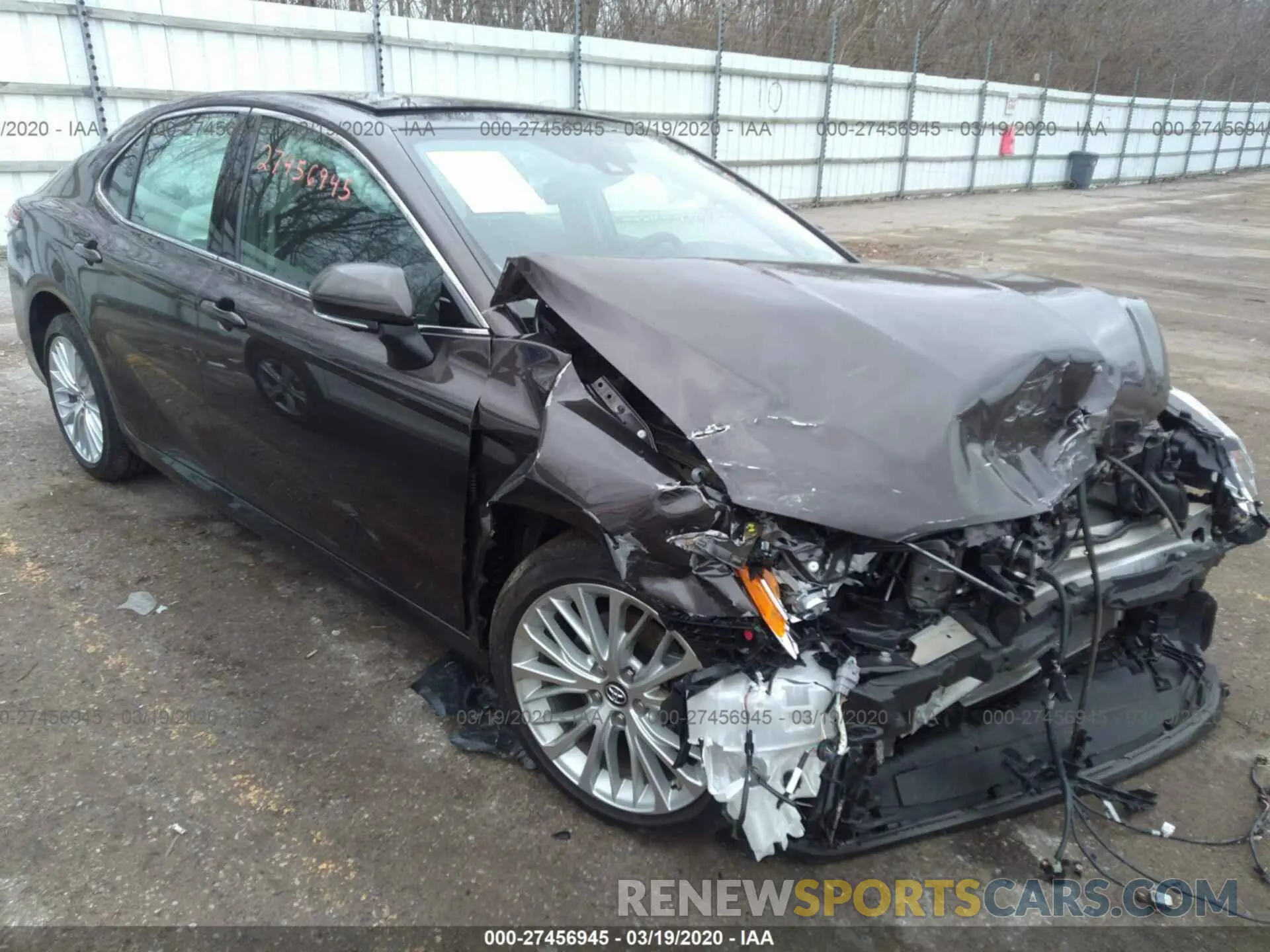 1 fotografías del automóvil dañado 4T1BZ1HK4KU022648 TOYOTA CAMRY 2019