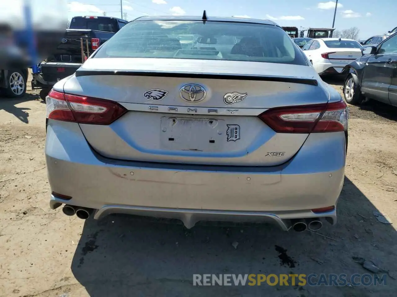 6 fotografías del automóvil dañado 4T1BZ1HK4KU024304 TOYOTA CAMRY 2019