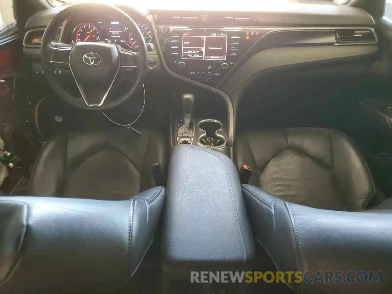 8 fotografías del automóvil dañado 4T1BZ1HK4KU025517 TOYOTA CAMRY 2019