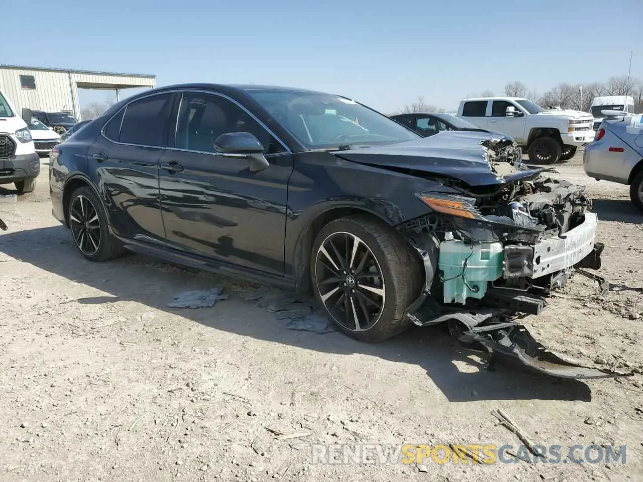 4 fotografías del automóvil dañado 4T1BZ1HK4KU030863 TOYOTA CAMRY 2019