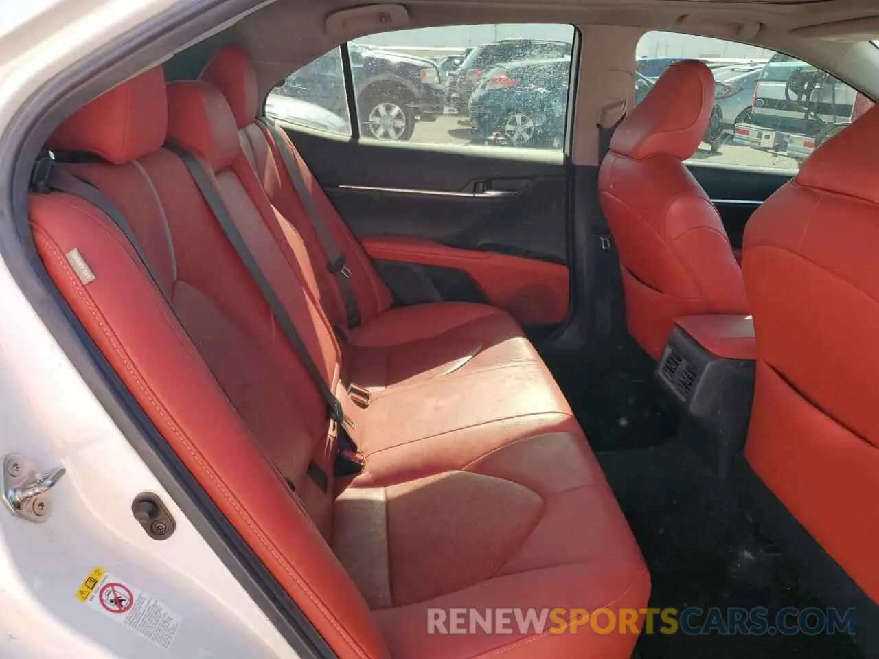10 fotografías del automóvil dañado 4T1BZ1HK5KU024022 TOYOTA CAMRY 2019