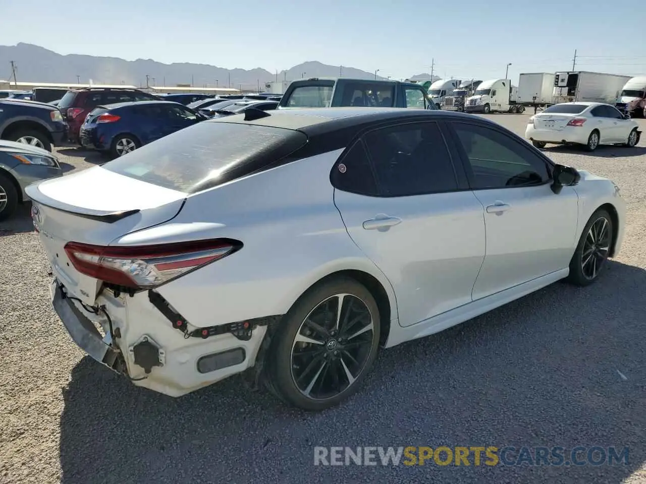 3 fotografías del automóvil dañado 4T1BZ1HK5KU024022 TOYOTA CAMRY 2019
