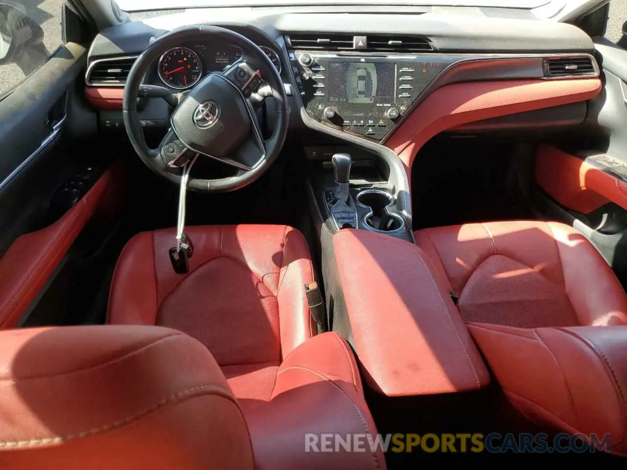 8 fotografías del automóvil dañado 4T1BZ1HK5KU024022 TOYOTA CAMRY 2019