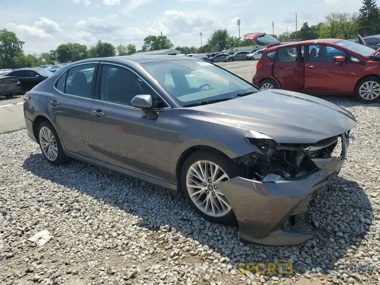 4 fotografías del automóvil dañado 4T1BZ1HK5KU027471 TOYOTA CAMRY 2019