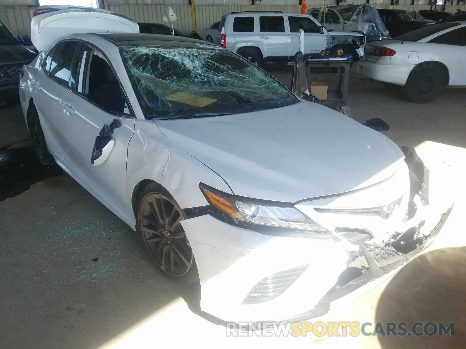 1 fotografías del automóvil dañado 4T1BZ1HK5KU032962 TOYOTA CAMRY 2019