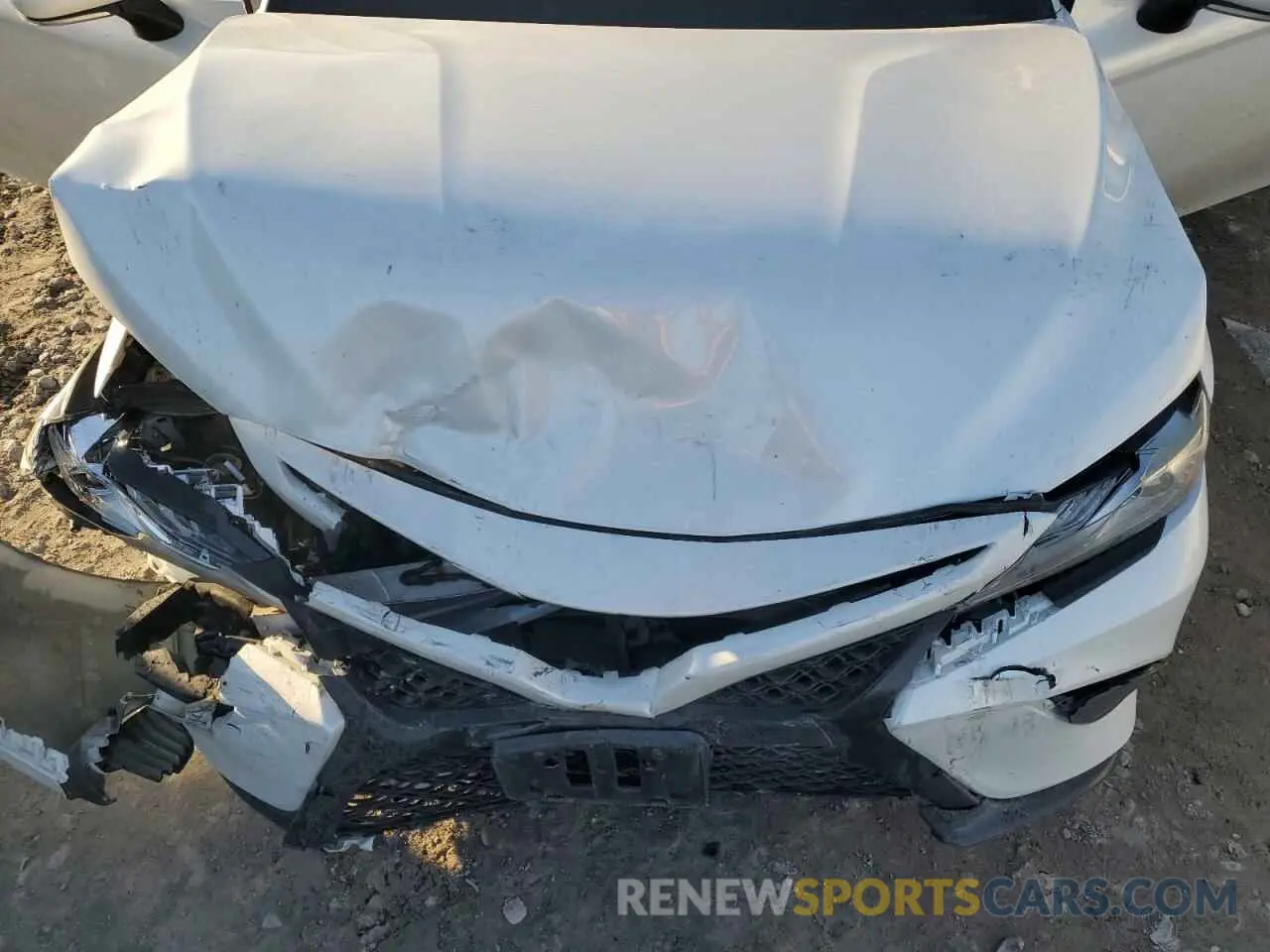 11 fotografías del automóvil dañado 4T1BZ1HK6KU028564 TOYOTA CAMRY 2019