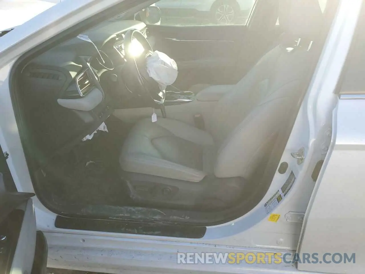 7 fotografías del automóvil dañado 4T1BZ1HK6KU028564 TOYOTA CAMRY 2019