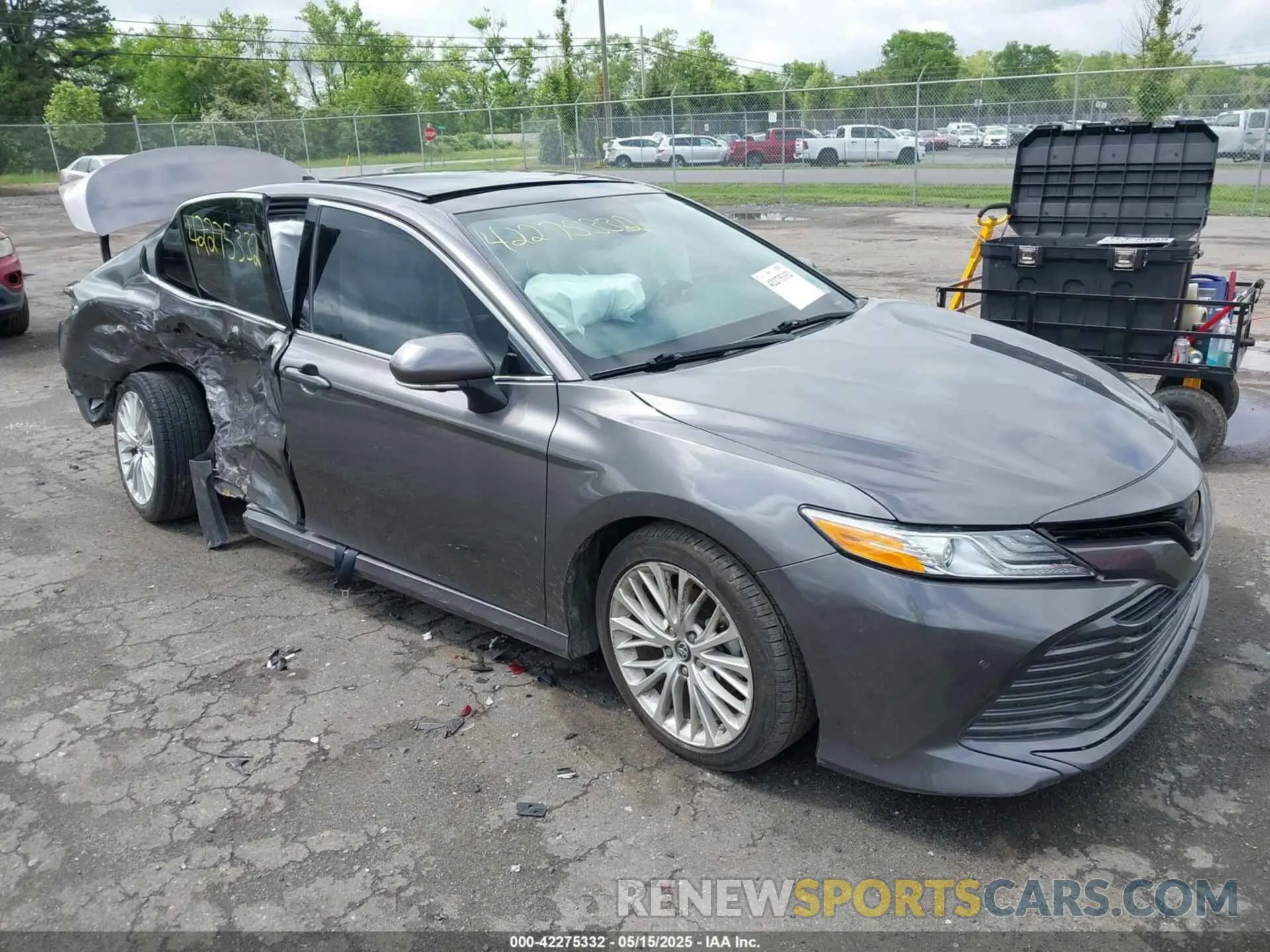 1 fotografías del automóvil dañado 4T1BZ1HK7KU031229 TOYOTA CAMRY 2019