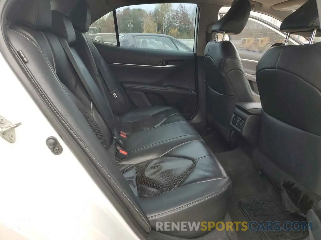 10 fotografías del automóvil dañado 4T1BZ1HK7KU032767 TOYOTA CAMRY 2019