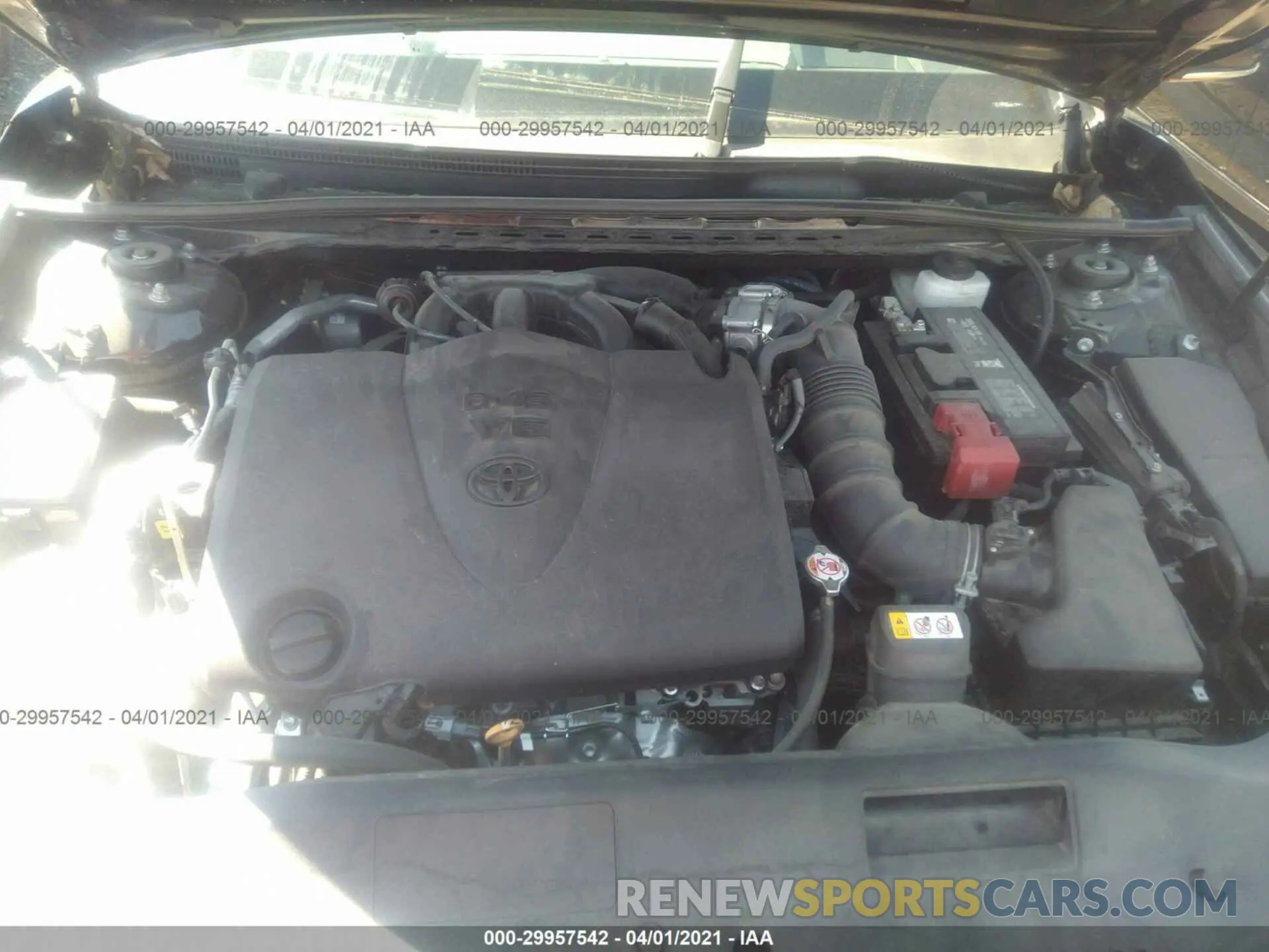 10 fotografías del automóvil dañado 4T1BZ1HK7KU033045 TOYOTA CAMRY 2019