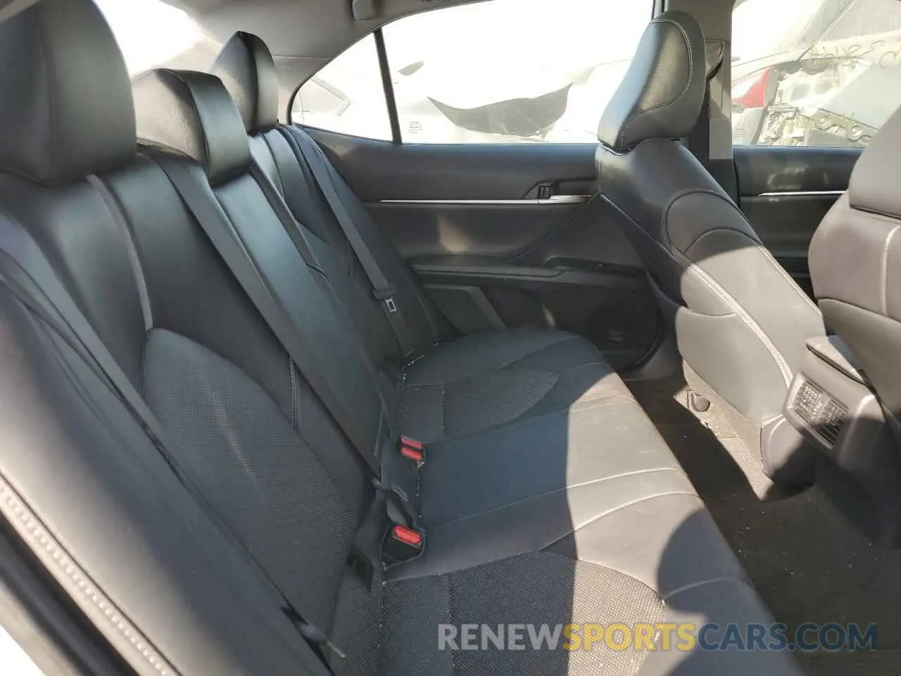 10 fotografías del automóvil dañado 4T1BZ1HK7KU509195 TOYOTA CAMRY 2019