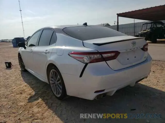 3 fotografías del automóvil dañado 4T1BZ1HK8KU023320 TOYOTA CAMRY 2019