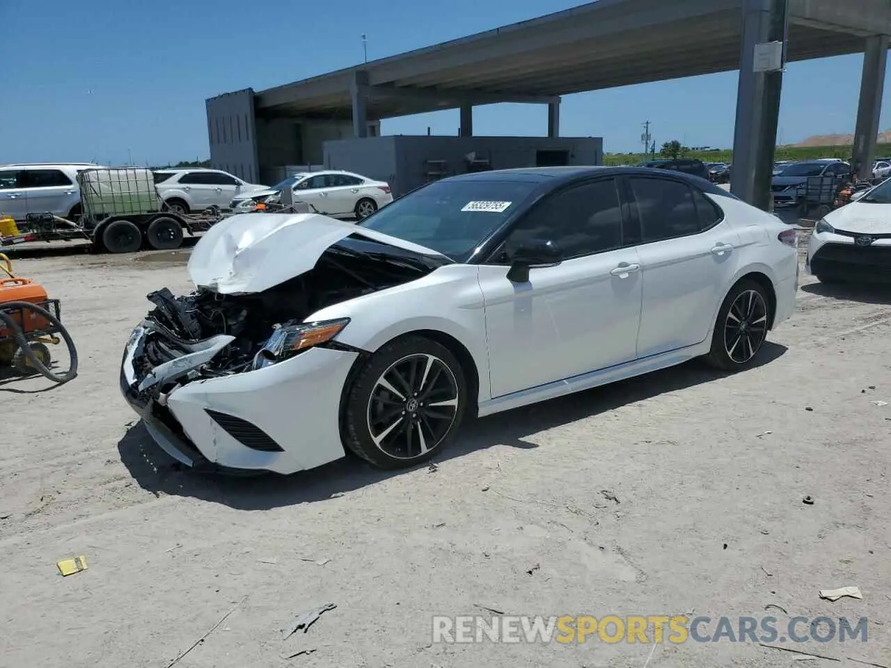 1 fotografías del automóvil dañado 4T1BZ1HK8KU026301 TOYOTA CAMRY 2019