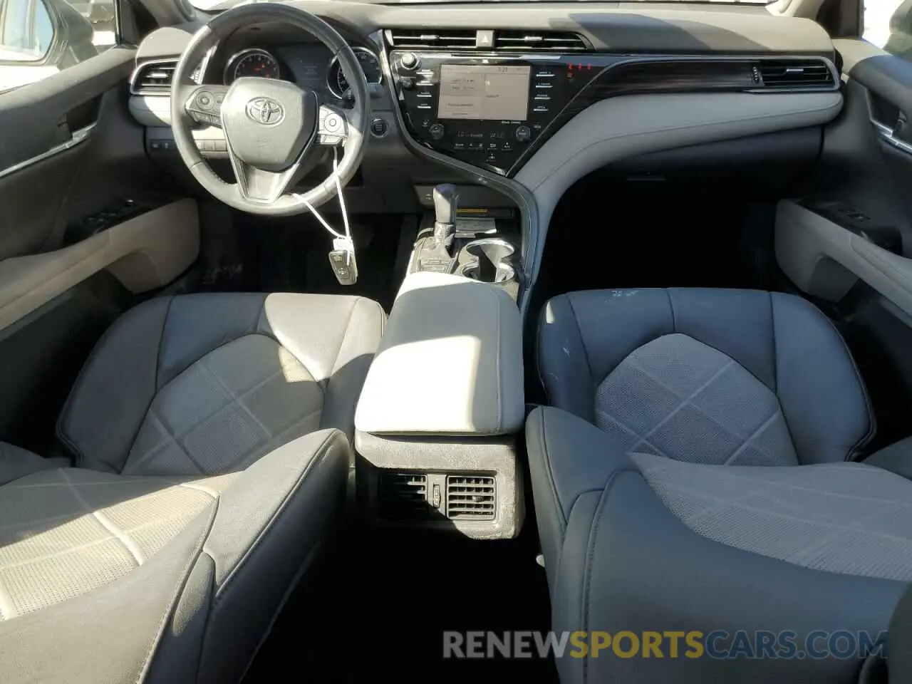 8 fotografías del automóvil dañado 4T1BZ1HK8KU030199 TOYOTA CAMRY 2019