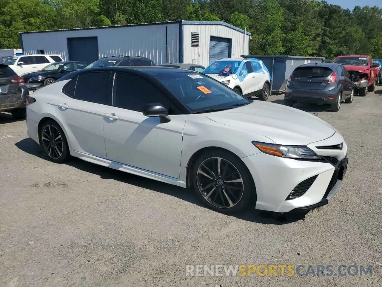 4 fotografías del automóvil dañado 4T1BZ1HK8KU032275 TOYOTA CAMRY 2019