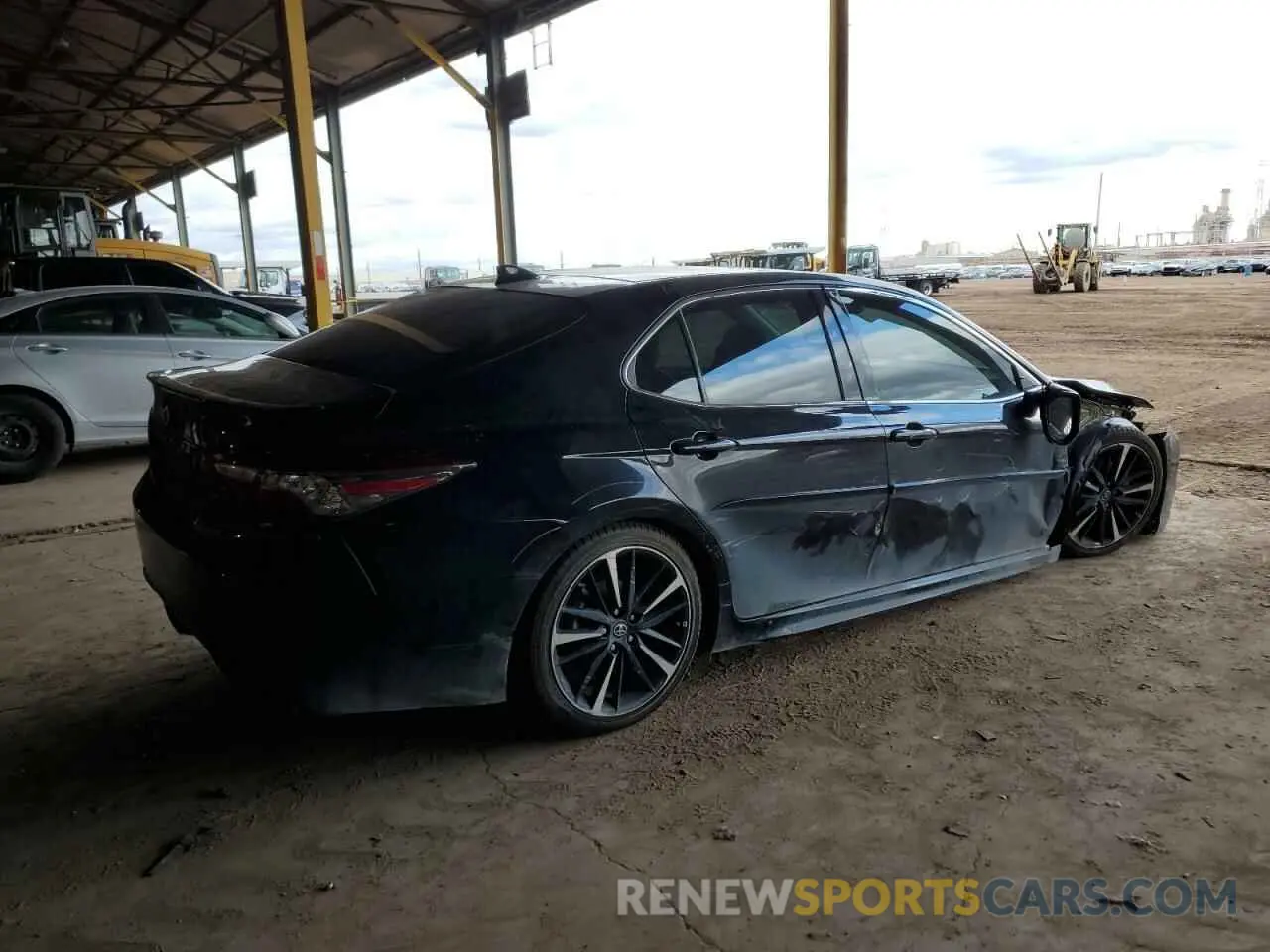 3 fotografías del automóvil dañado 4T1BZ1HK9KU022371 TOYOTA CAMRY 2019