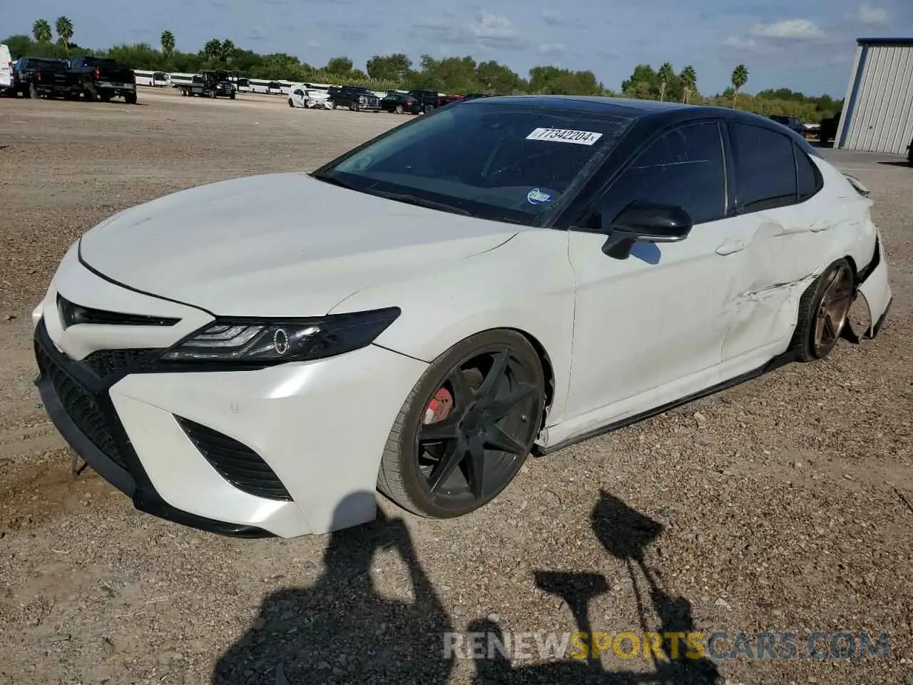 1 fotografías del automóvil dañado 4T1BZ1HK9KU027926 TOYOTA CAMRY 2019