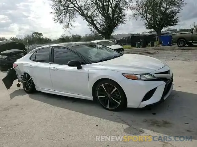 10 fotografías del automóvil dañado 4T1BZ1HK9KU030311 TOYOTA CAMRY 2019
