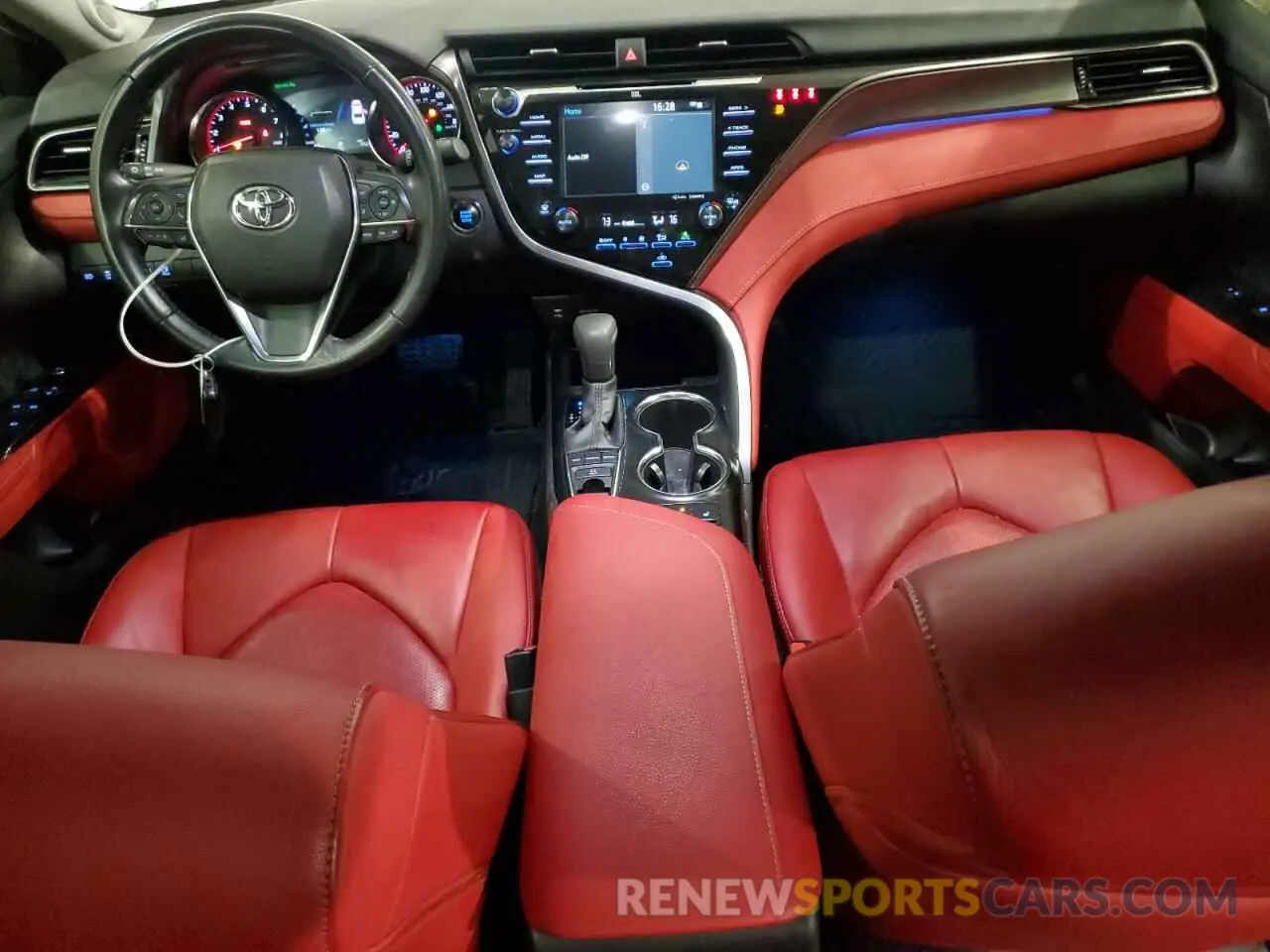 8 fotografías del automóvil dañado 4T1BZ1HK9KU508629 TOYOTA CAMRY 2019