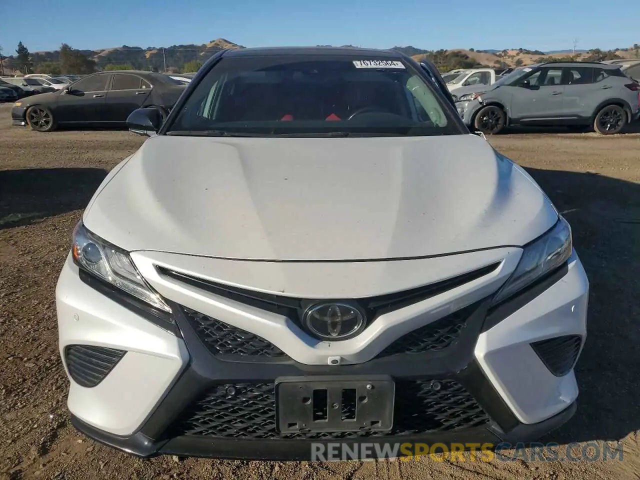 5 fotografías del automóvil dañado 4T1BZ1HKXKU024503 TOYOTA CAMRY 2019