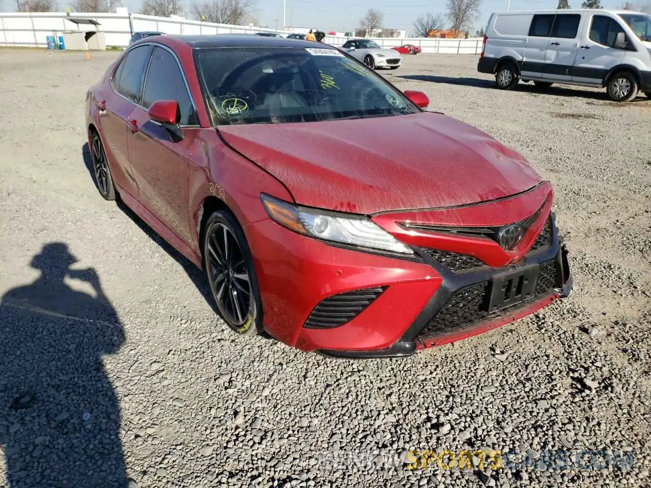 1 fotografías del automóvil dañado 4T1BZ1HKXKU026297 TOYOTA CAMRY 2019