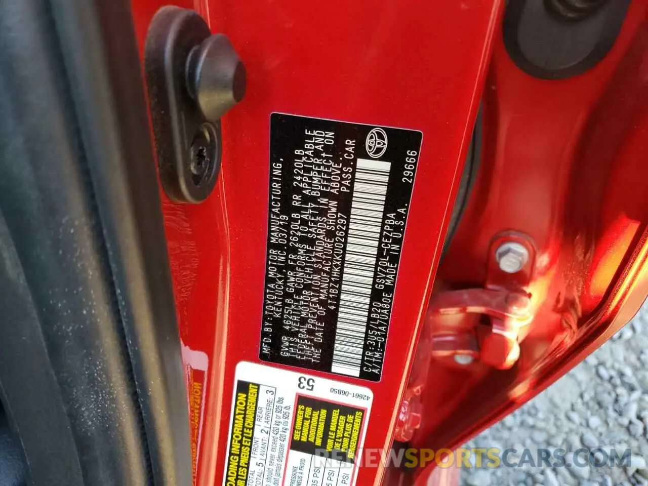 10 fotografías del automóvil dañado 4T1BZ1HKXKU026297 TOYOTA CAMRY 2019