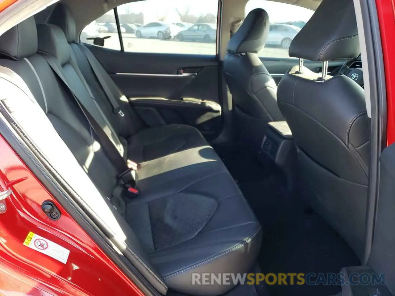 6 fotografías del automóvil dañado 4T1BZ1HKXKU026297 TOYOTA CAMRY 2019