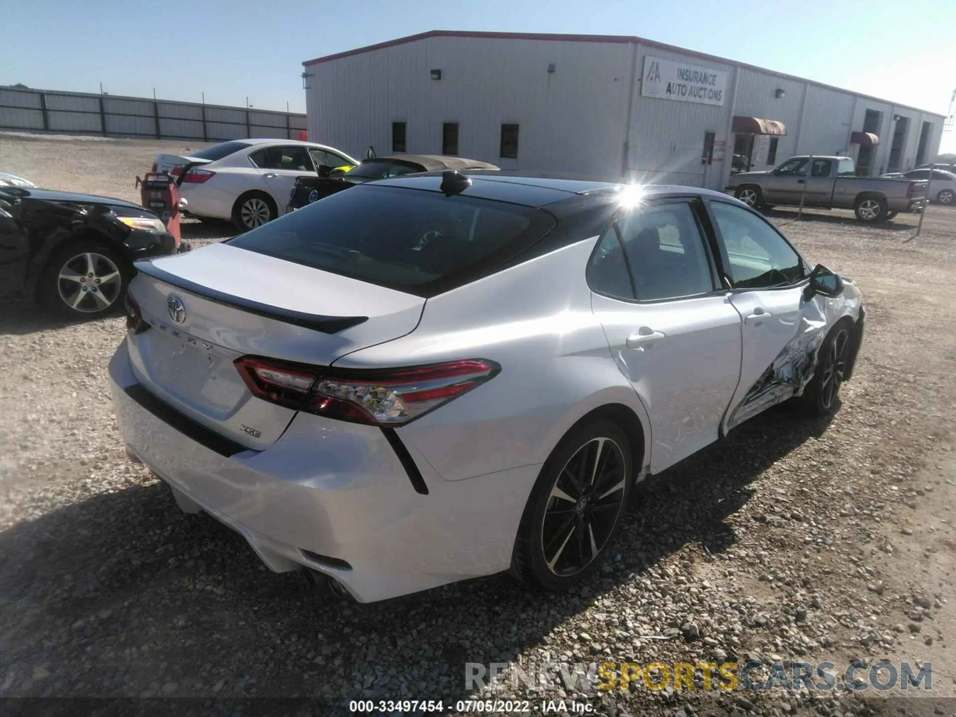 4 fotografías del automóvil dañado 4T1BZ1HKXKU031595 TOYOTA CAMRY 2019