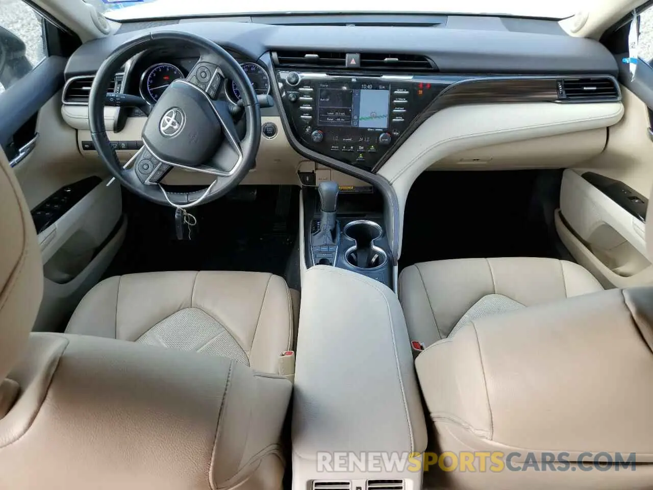 8 fotografías del automóvil dañado 4T1BZ1HKXKU507778 TOYOTA CAMRY 2019