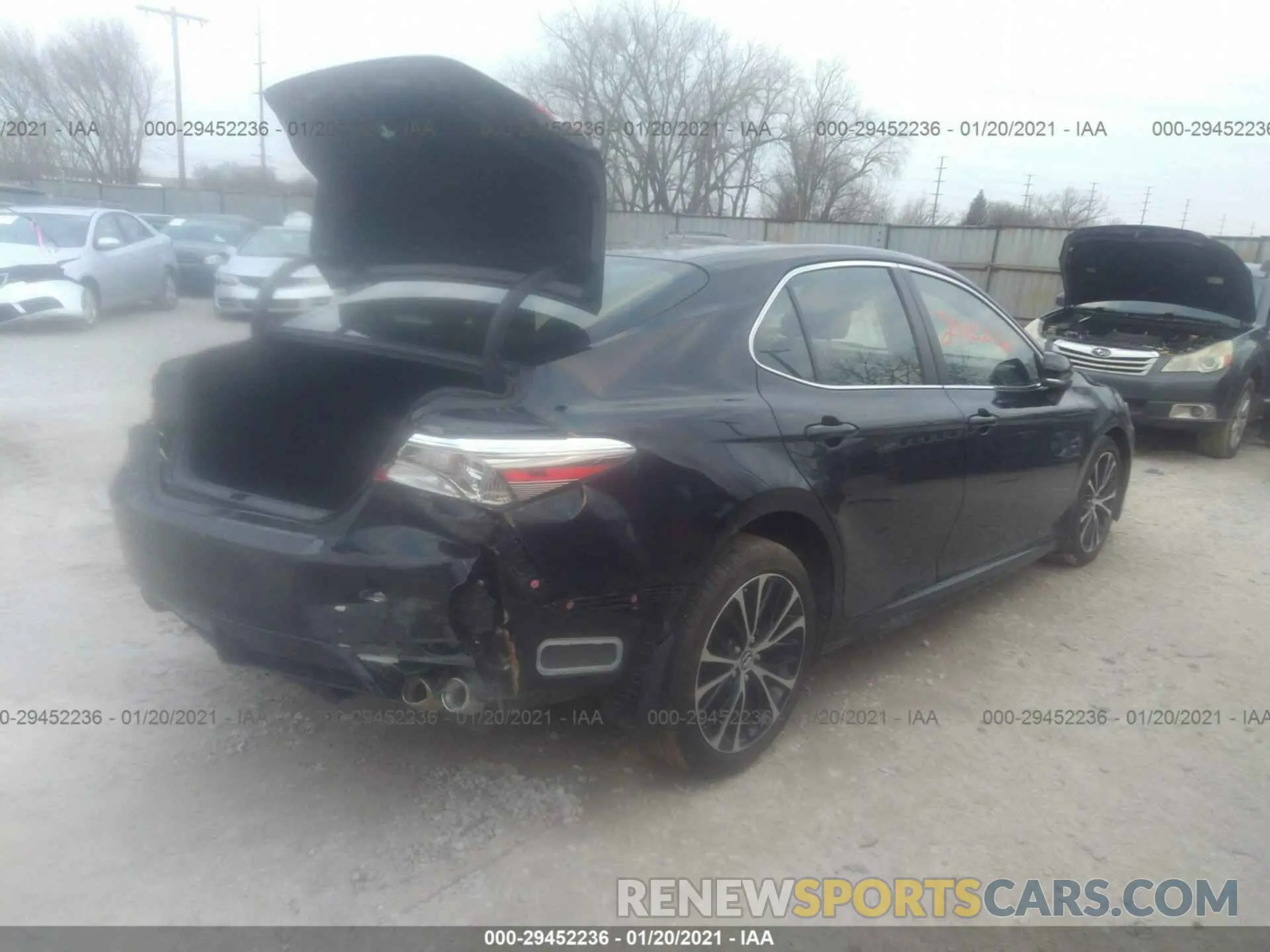4 fotografías del automóvil dañado JTNB11HK1K3086207 TOYOTA CAMRY 2019